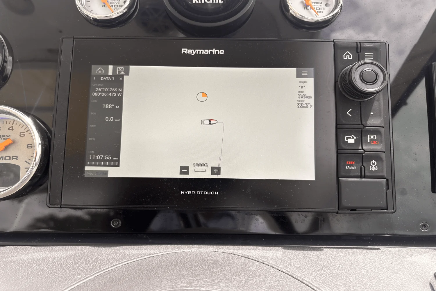 2020 Formula 330 CROSSOVER BOWRIDER Image Thumbnail #34