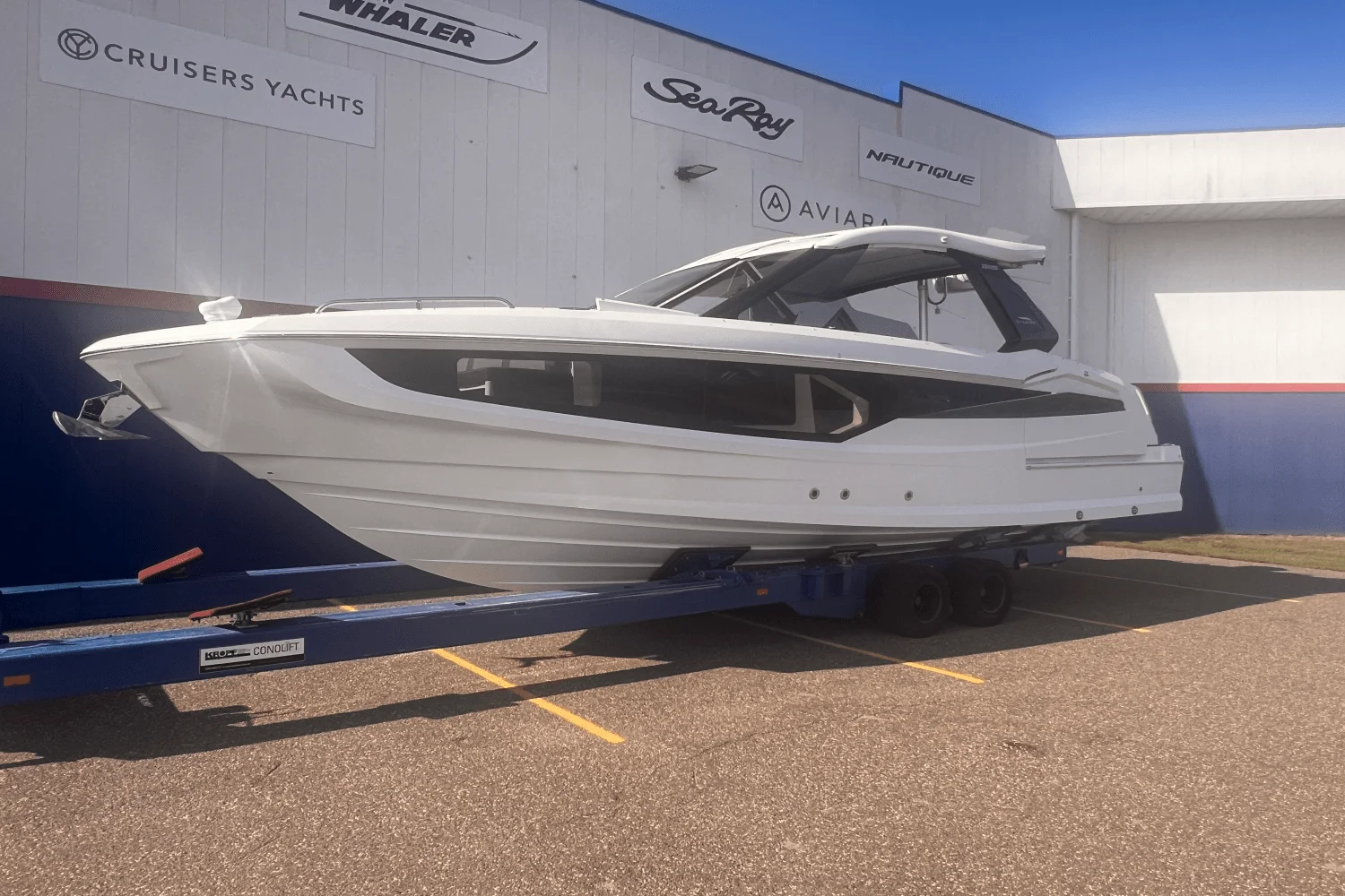 2023 Galeon 325 GTO Image Thumbnail #0