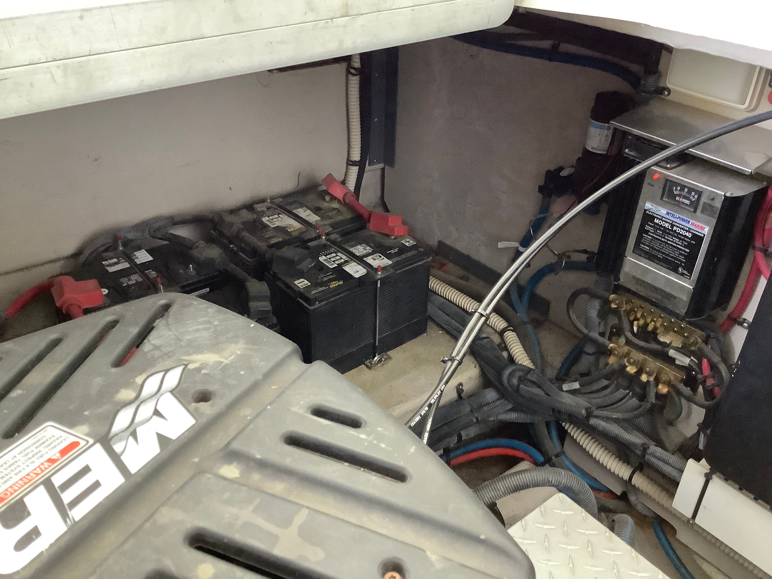 2004 Sea Ray 390 SUNDANCER Image Thumbnail #45