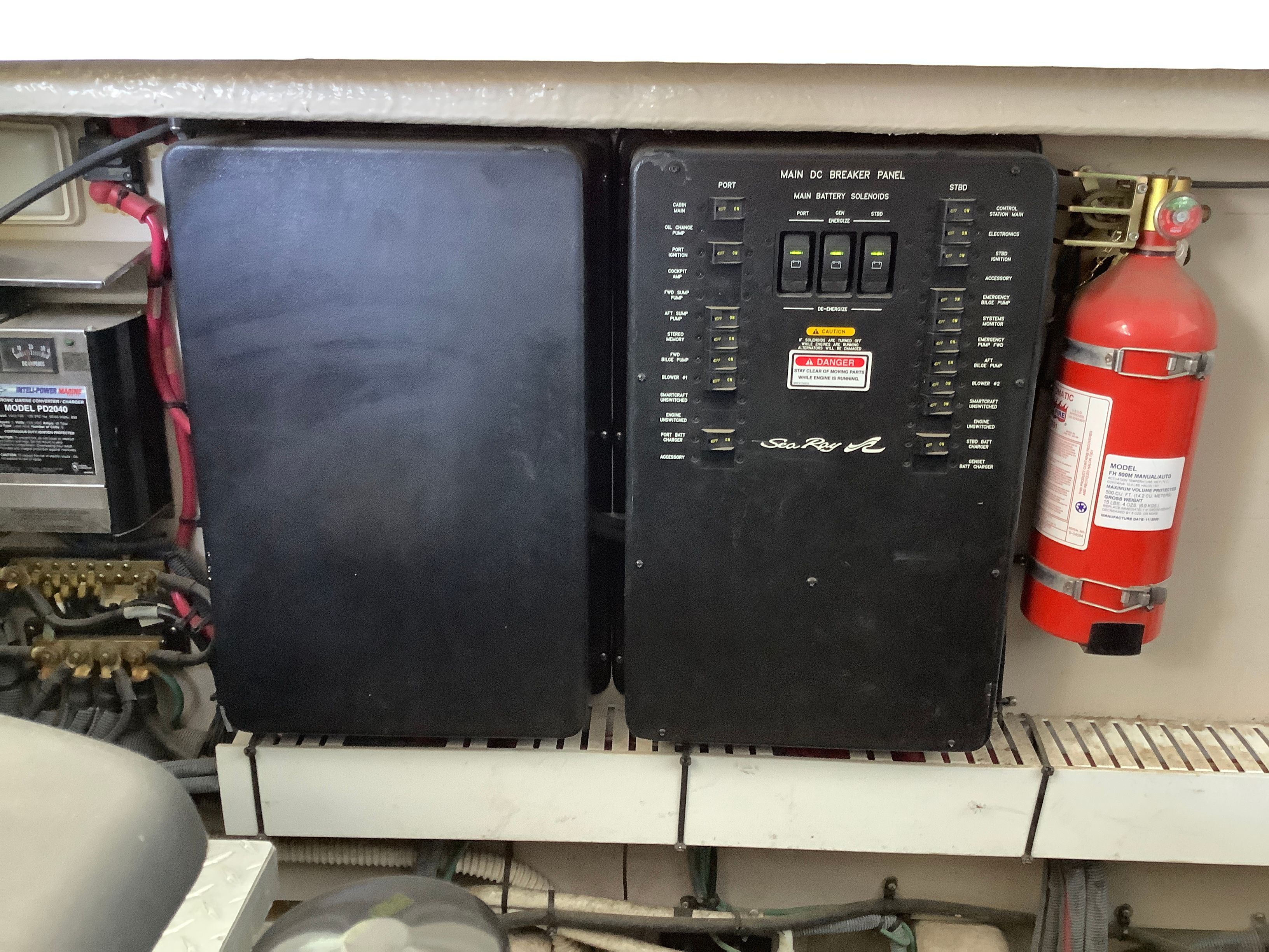 2004 Sea Ray 390 SUNDANCER Image Thumbnail #44