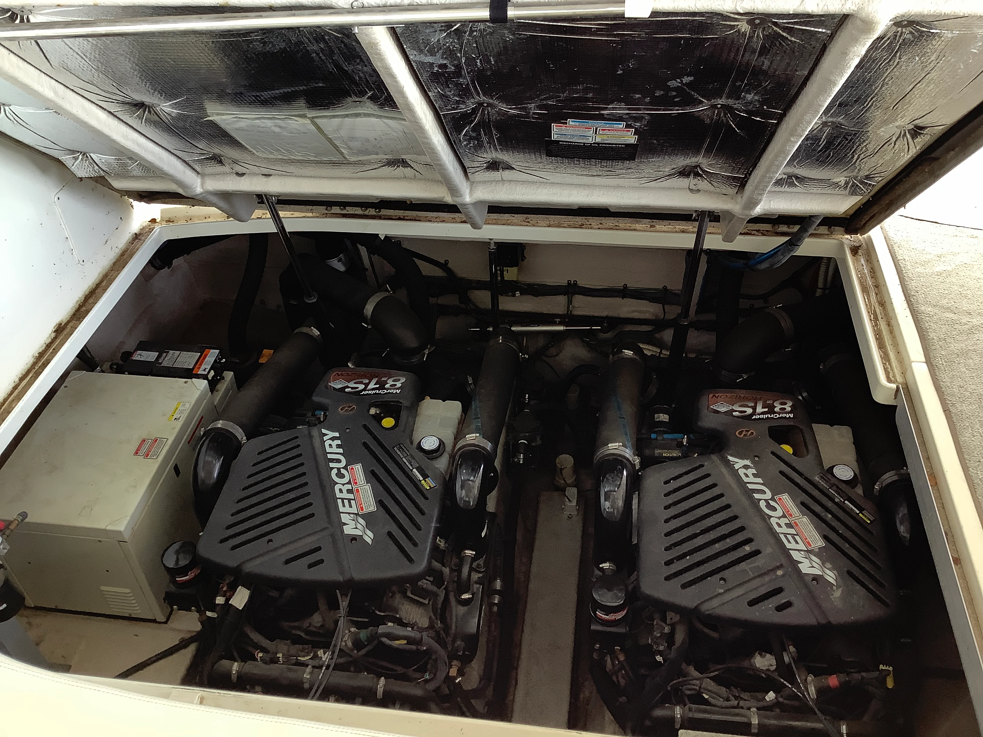 2004 Sea Ray 390 SUNDANCER Image Thumbnail #42