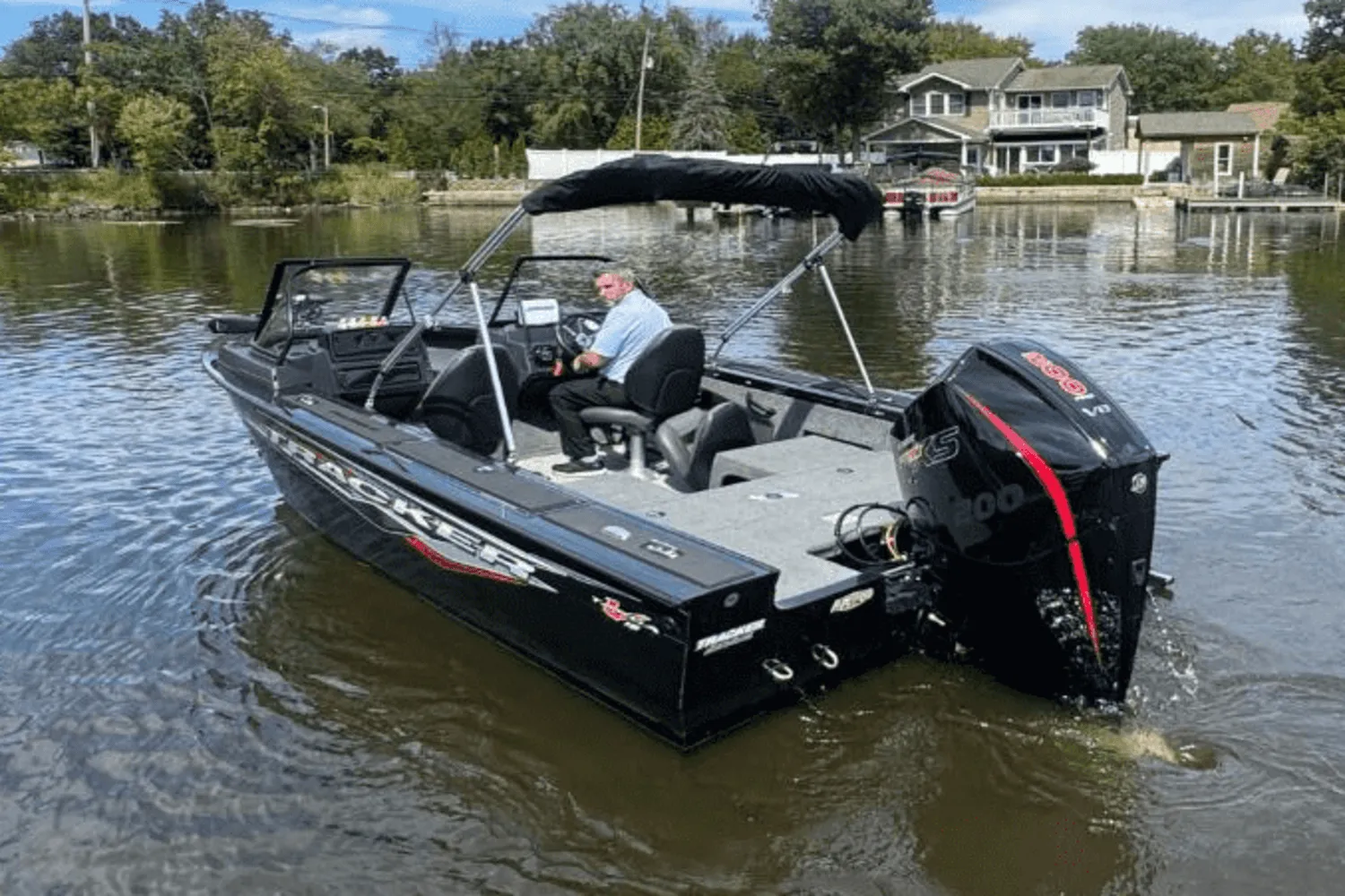2024 Sun Tracker TARGA V 18 Image Thumbnail #17