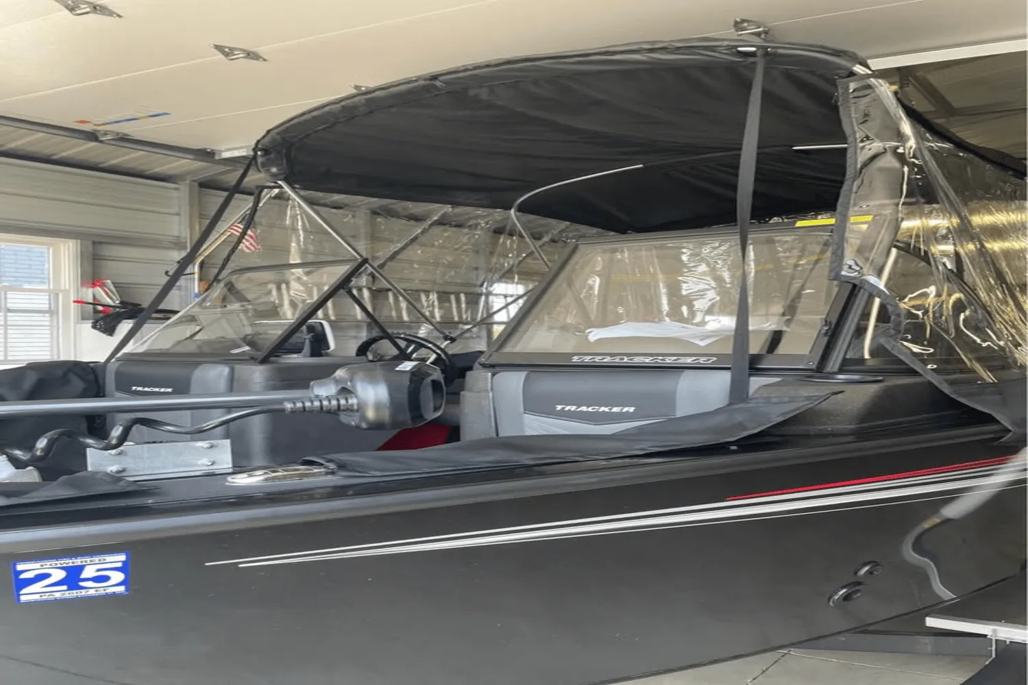 2024 Sun Tracker TARGA V 18 Image Thumbnail #4