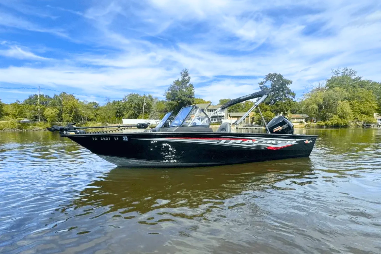 2024 Tracker TARGA V 18 Image Thumbnail #0