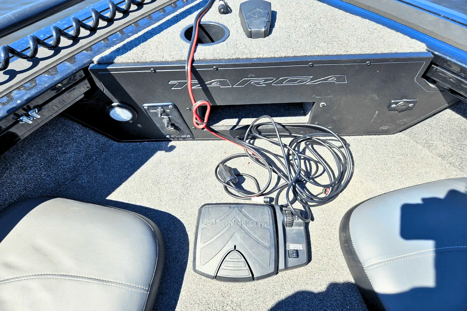 2024 Tracker TARGA V 18 Image Thumbnail #23