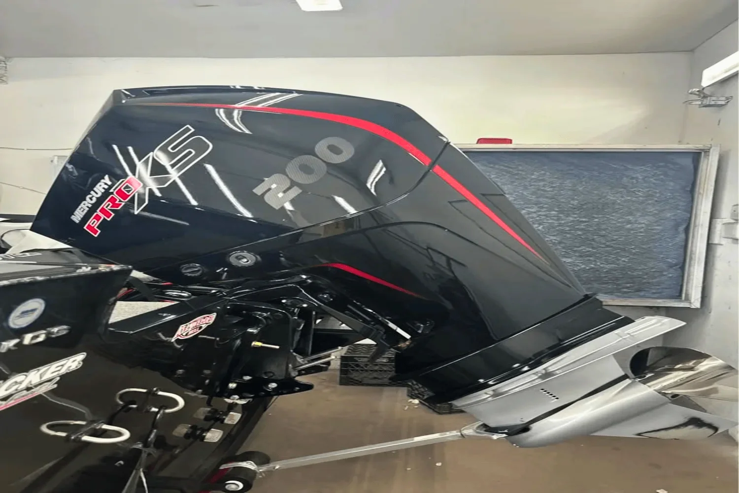 2024 Tracker TARGA V 18 Image Thumbnail #1