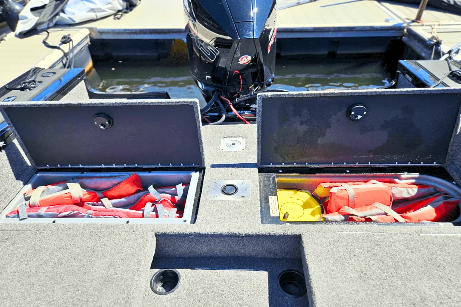 2024 Tracker TARGA V 18 Image Thumbnail #24