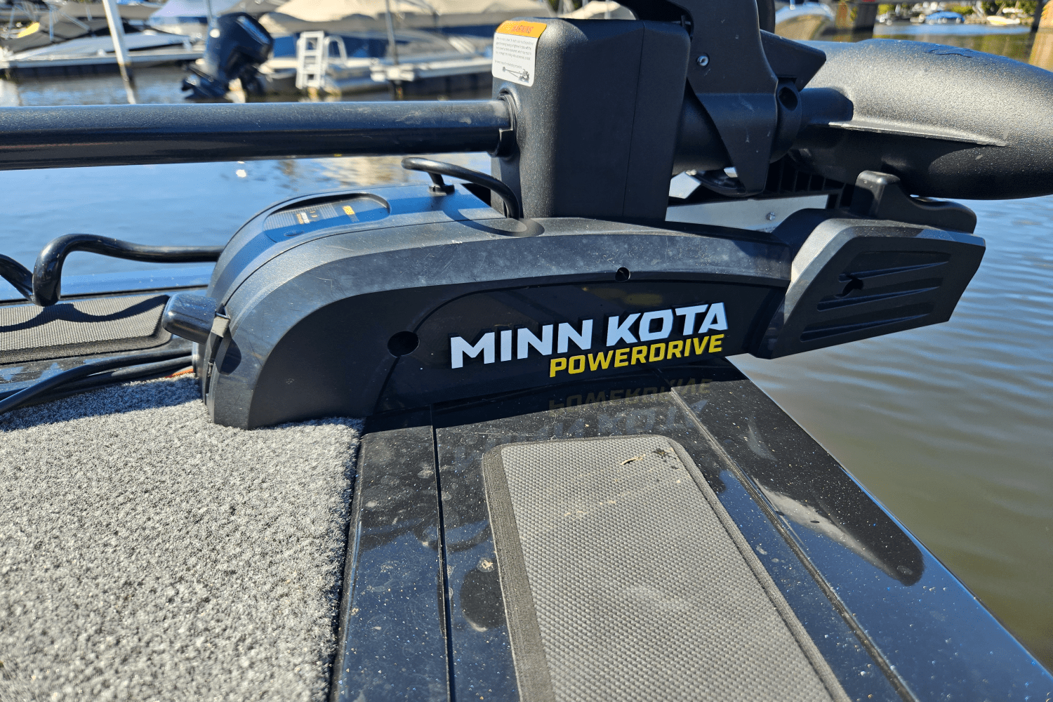 2024 Sun Tracker TARGA V 18 Image Thumbnail #22