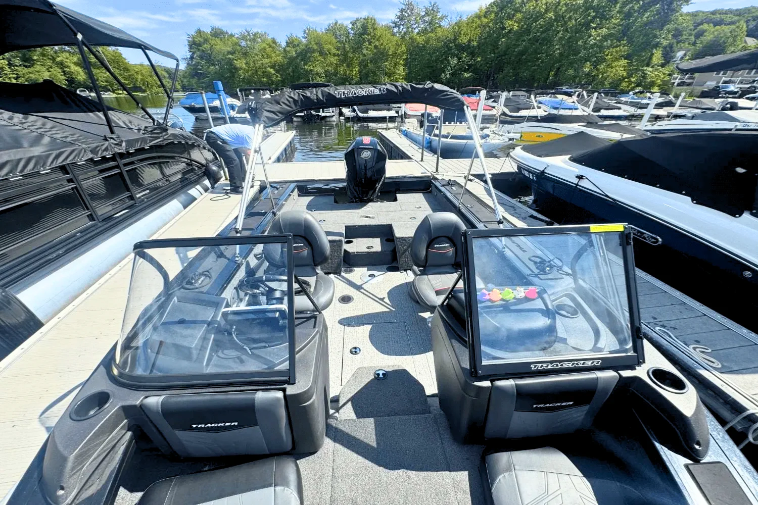 2024 Tracker TARGA V 18 Image Thumbnail #5