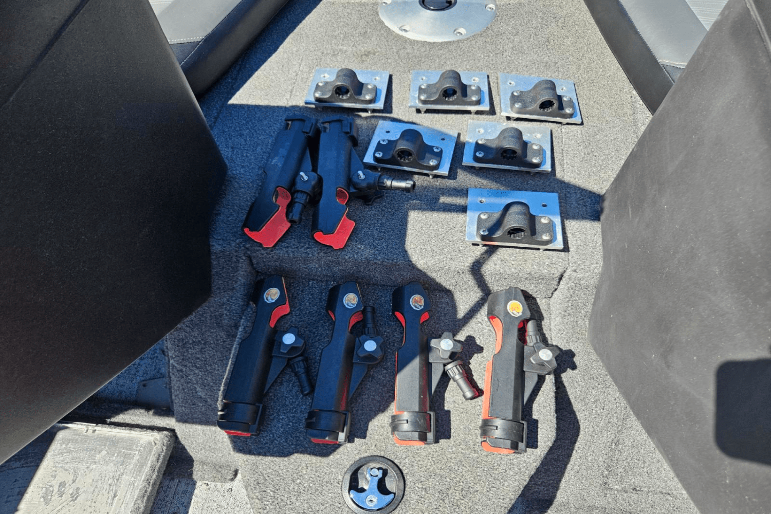 2024 Sun Tracker TARGA V 18 Image Thumbnail #23