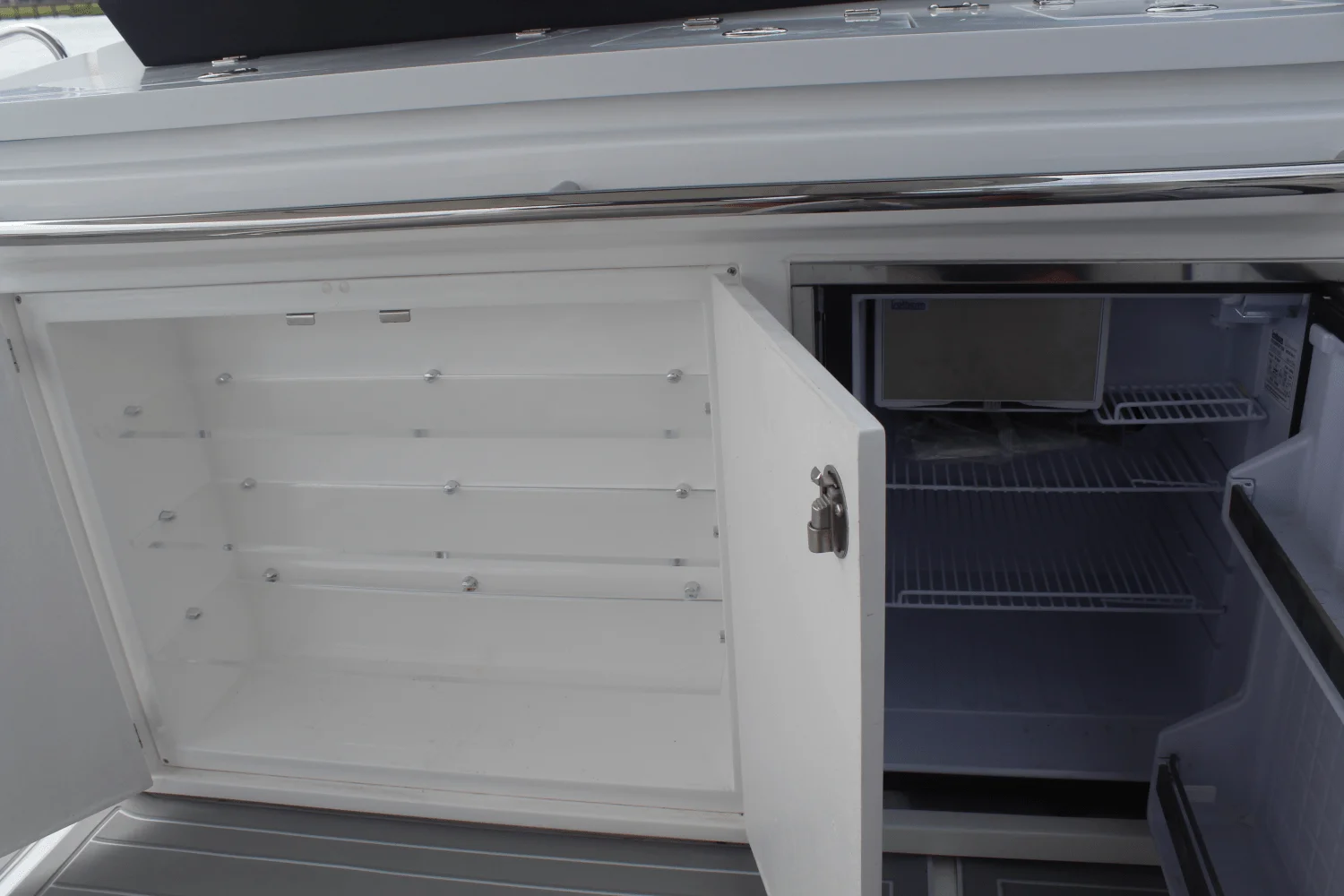 2024 Schaefer 375 Image Thumbnail #34