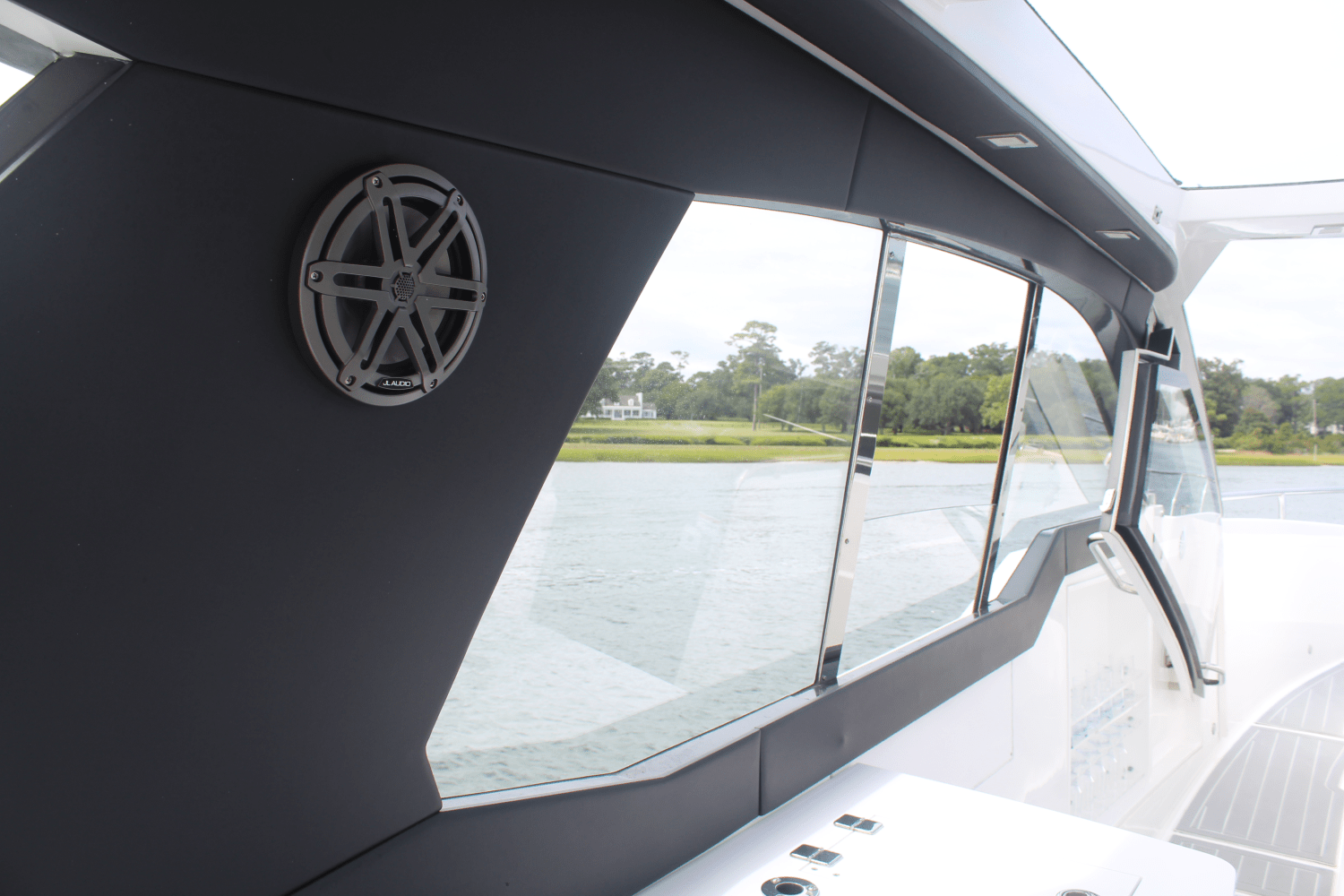 2024 Schaefer 375 Image Thumbnail #36