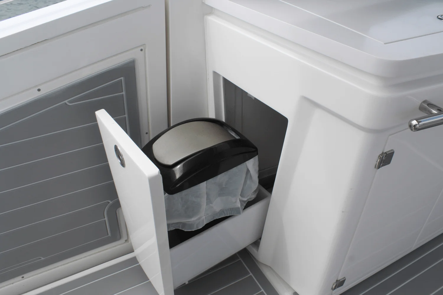 2024 Schaefer 375 Image Thumbnail #33