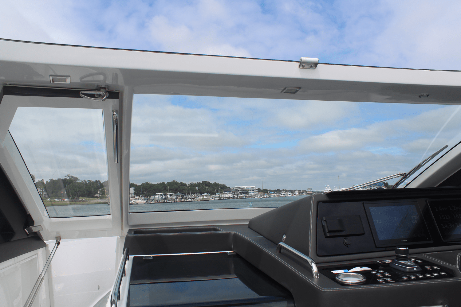 2024 Schaefer 375 Image Thumbnail #39