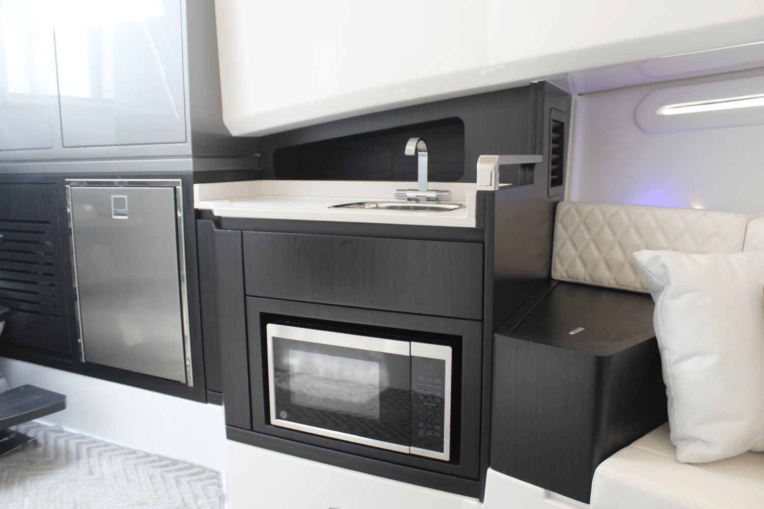 2024 Schaefer 375 Image Thumbnail #45