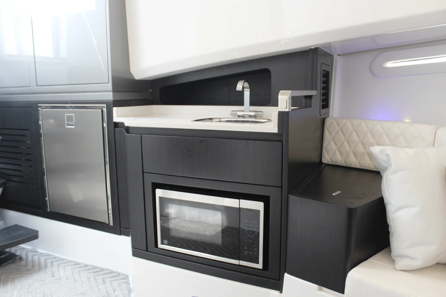 2024 Schaefer 375 Image Thumbnail #45