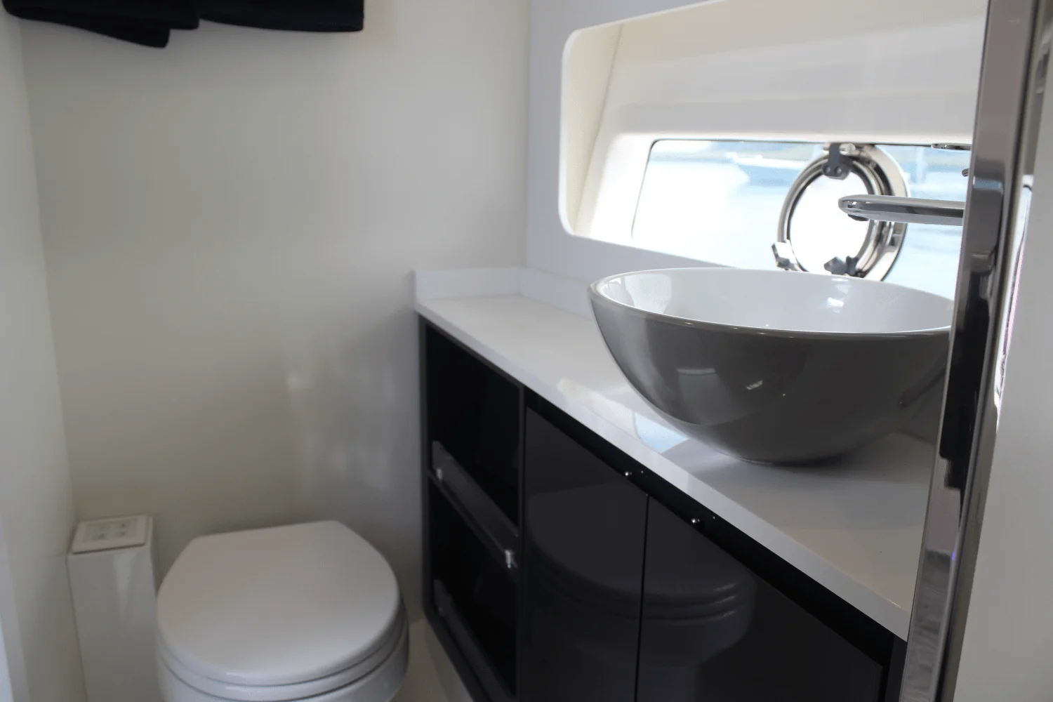 2024 Schaefer 375 Image Thumbnail #50