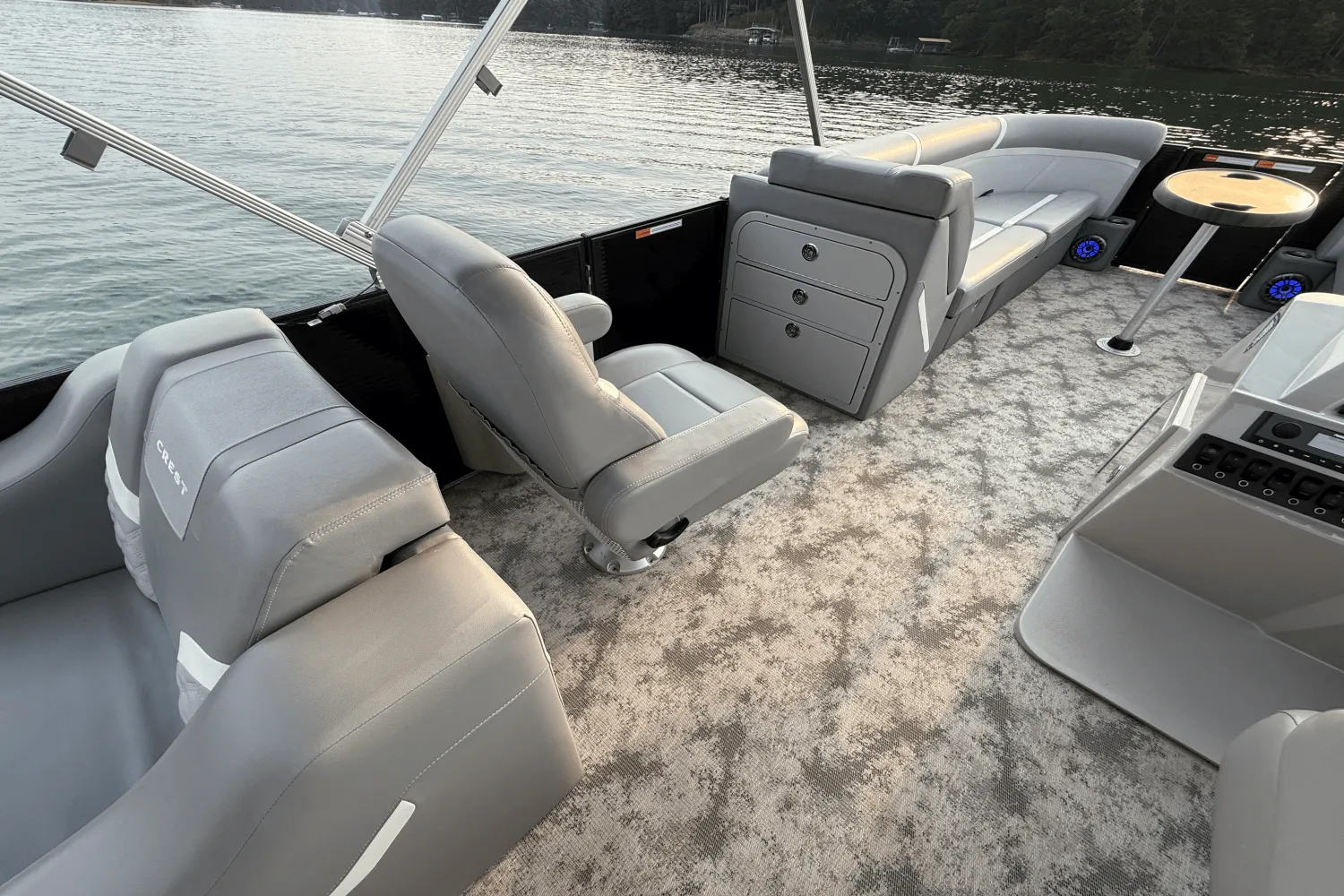 2023 Crest 240 CLASSIC DLX Image Thumbnail #24