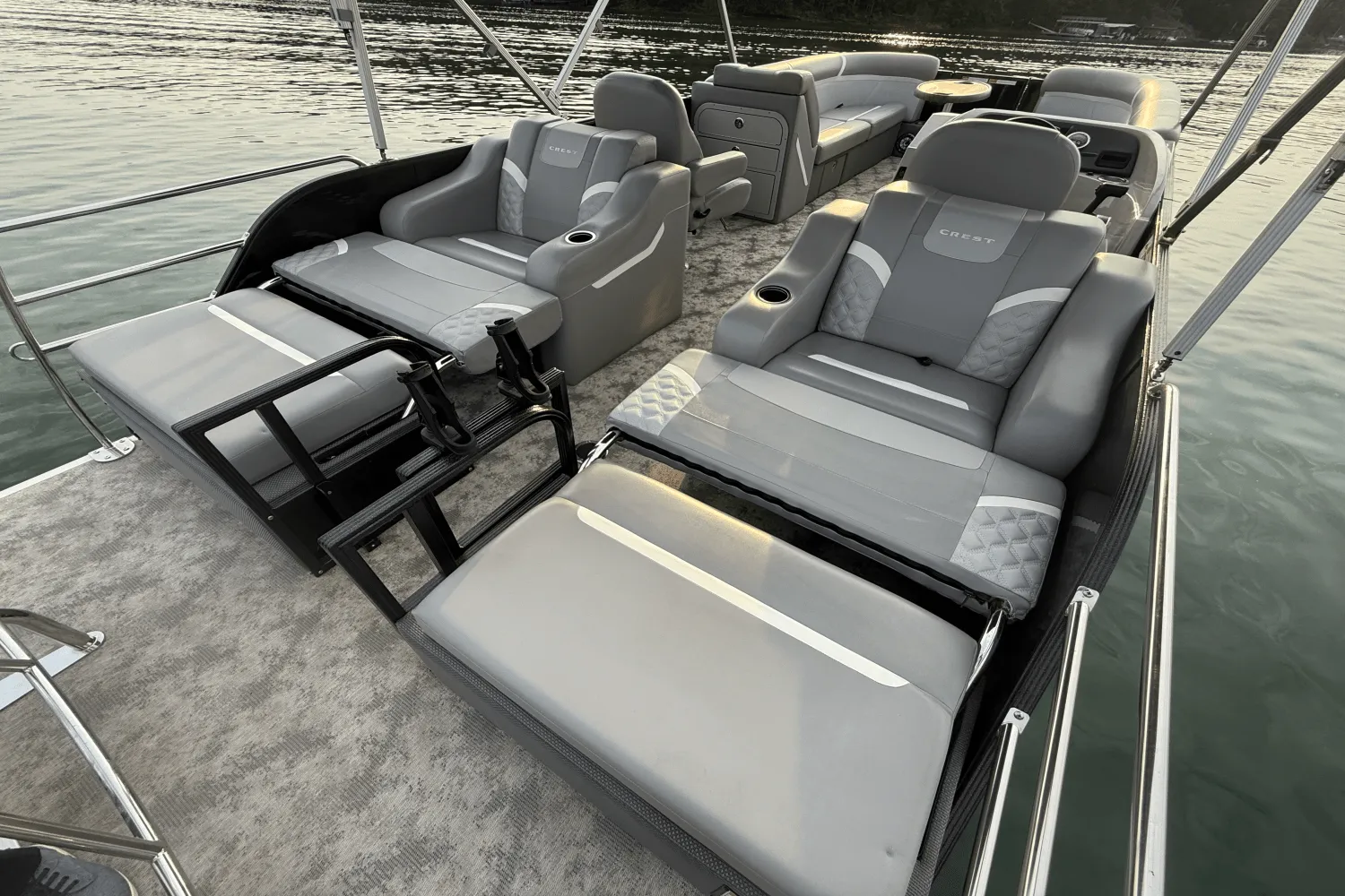 2023 Crest 240 CLASSIC DLX Image Thumbnail #36
