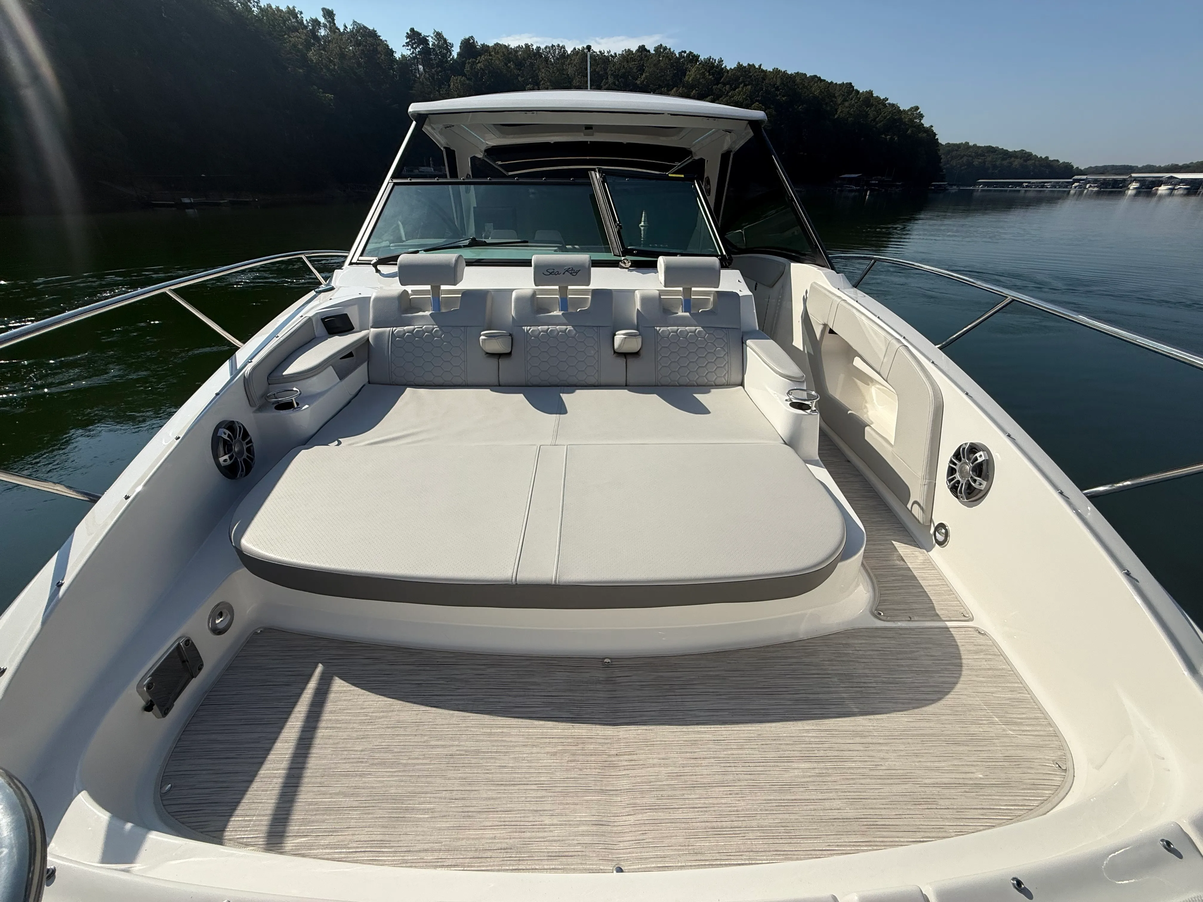 2024 Sea Ray 320 SUNDANCER Image Thumbnail #61