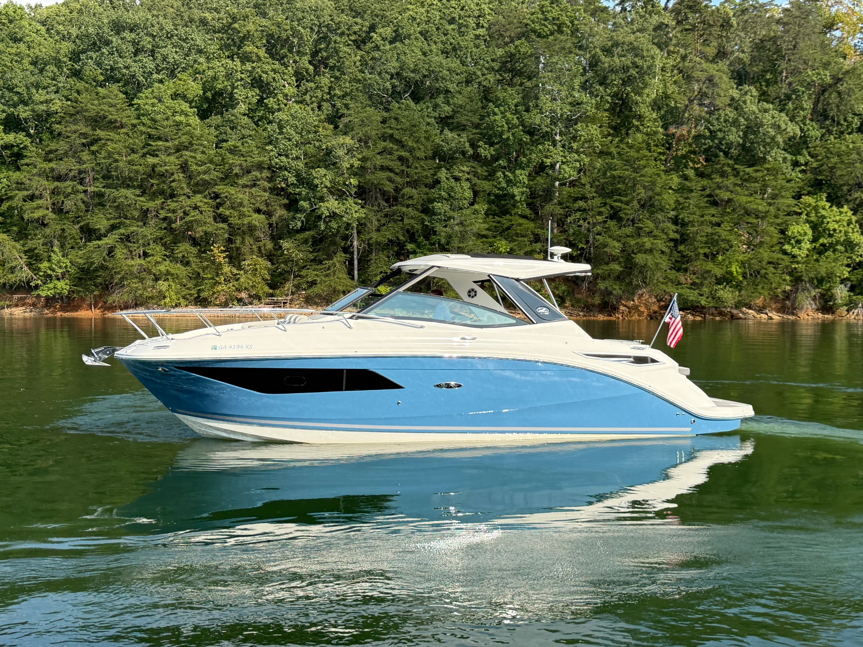 2024 Sea Ray 320 SUNDANCER Image Thumbnail #15