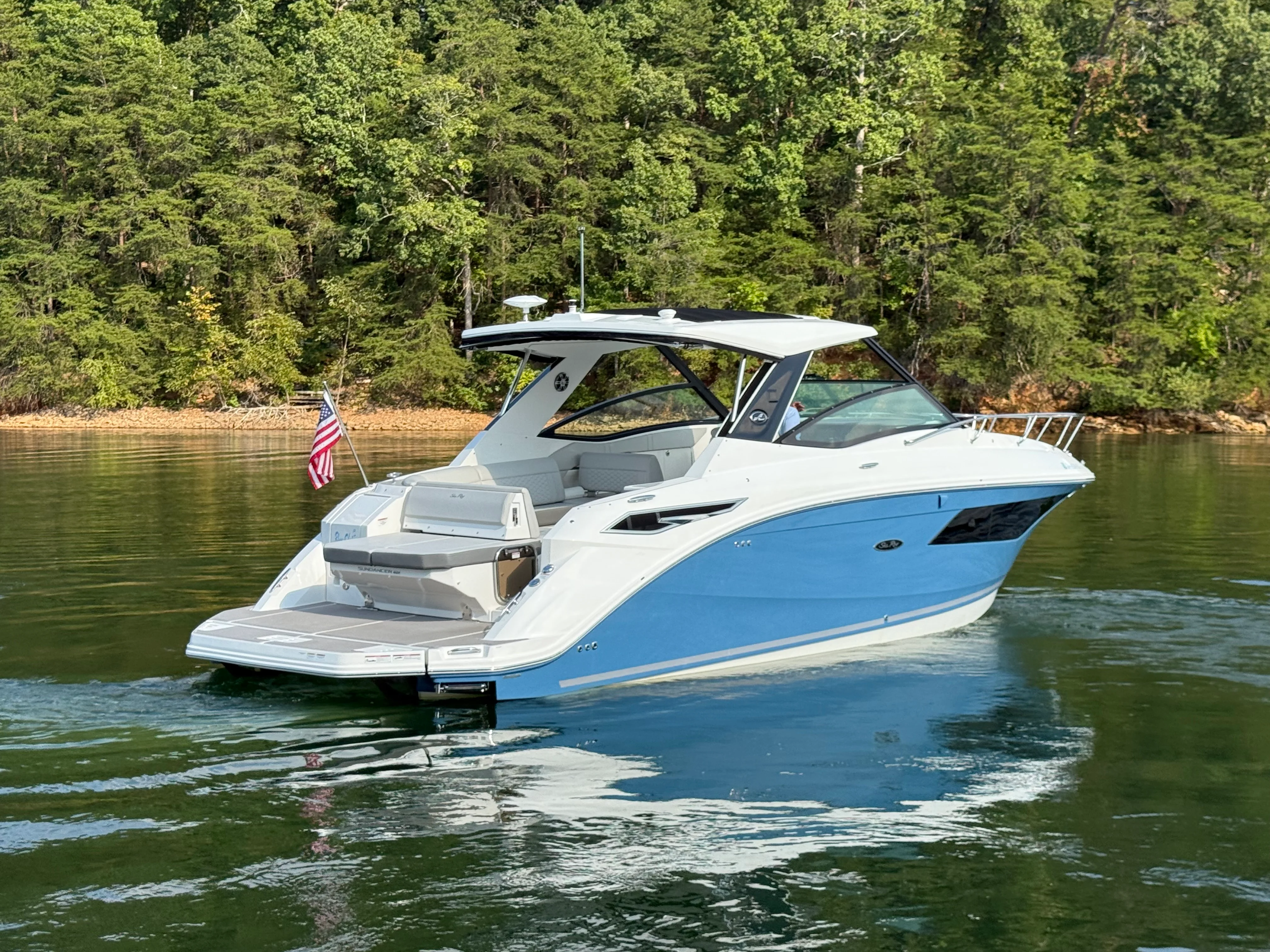 2024 Sea Ray 320 SUNDANCER Image Thumbnail #6