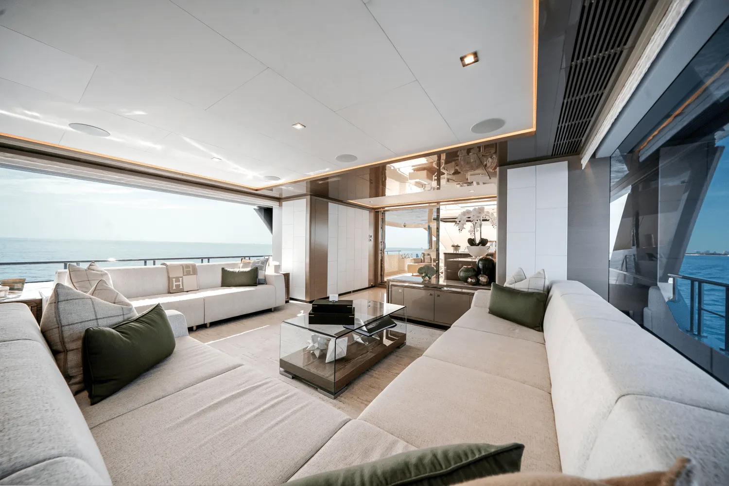 2022 Ocean Alexander 30R Image Thumbnail #59