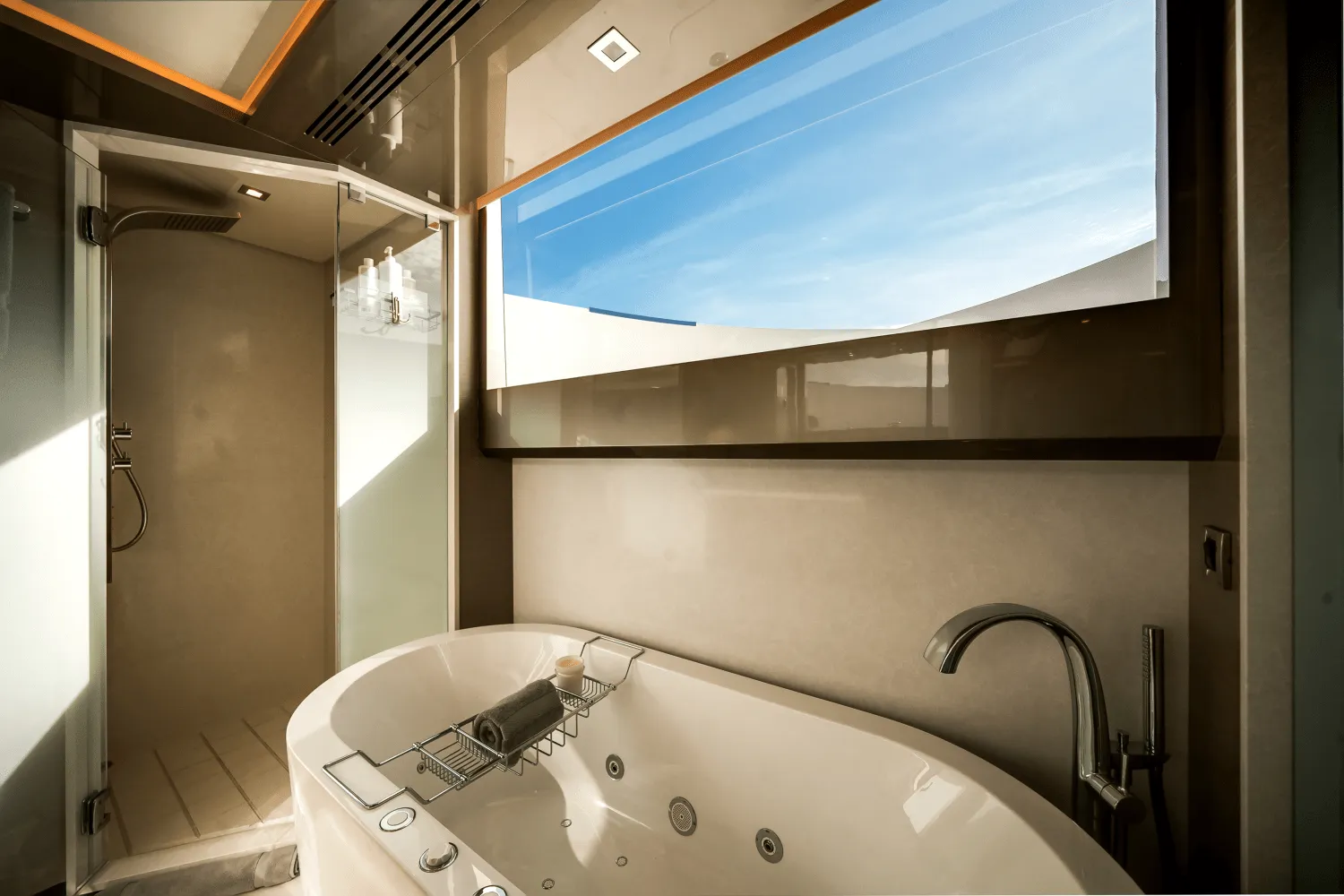 2022 Ocean Alexander 30R Image Thumbnail #49