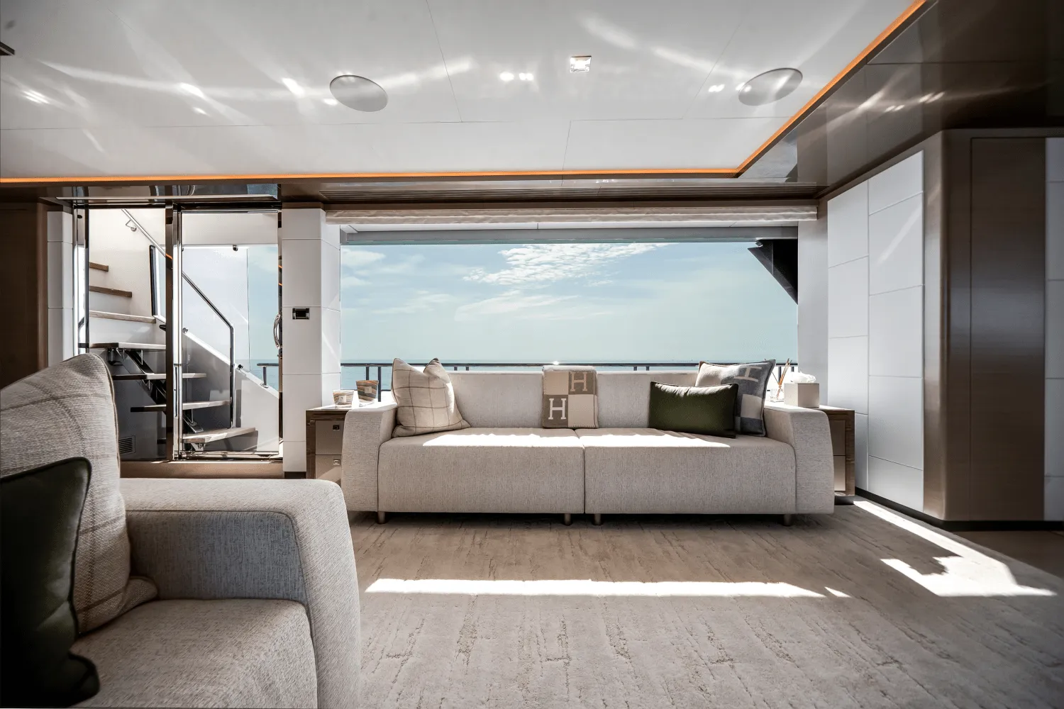 2022 Ocean Alexander 30R Image Thumbnail #58