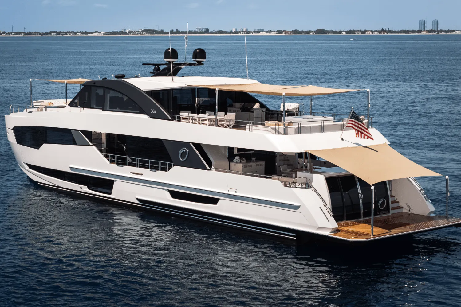 2022 Ocean Alexander 30R Image Thumbnail #5