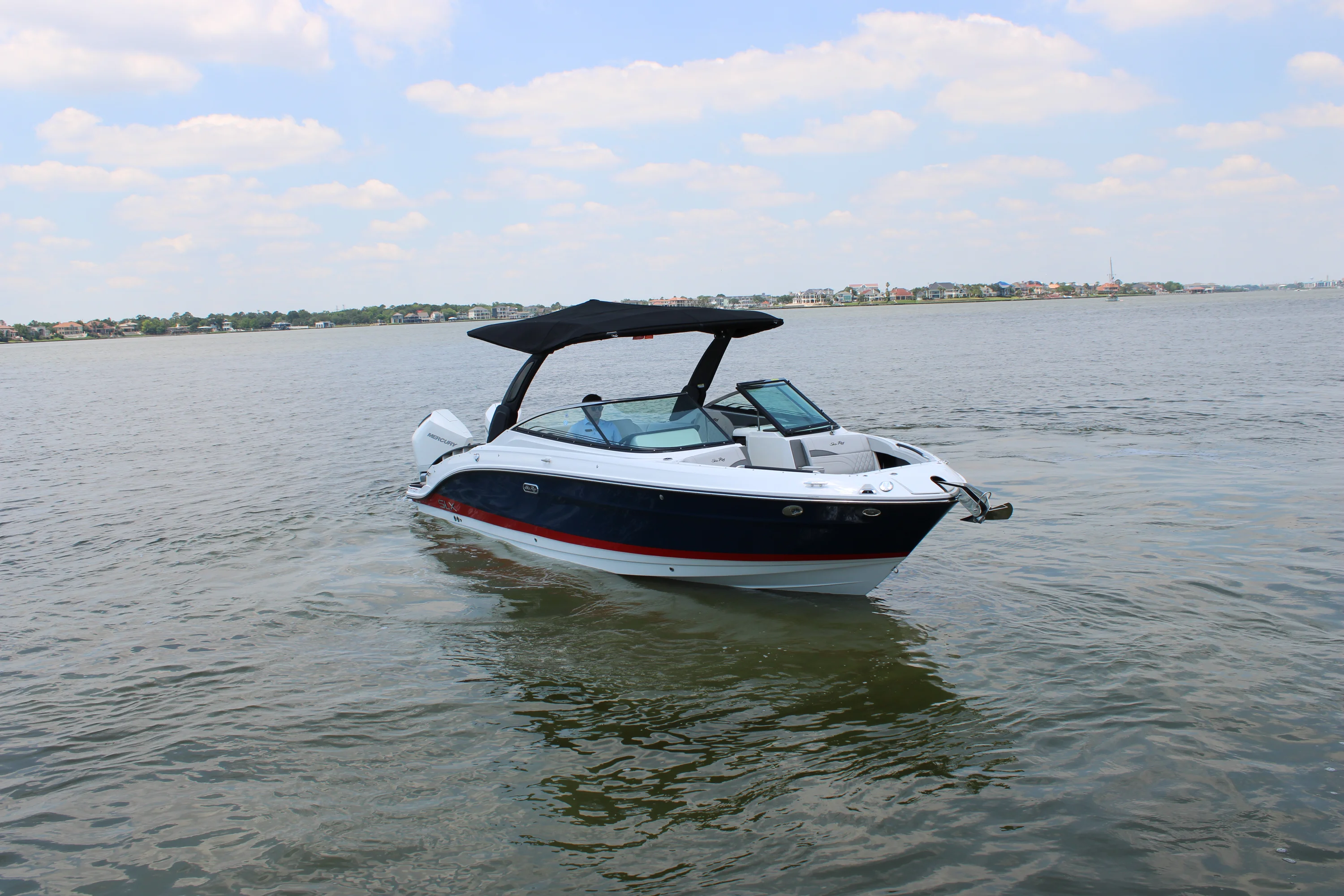 2026 Sea Ray SLX 280 Outboard Image Thumbnail #8