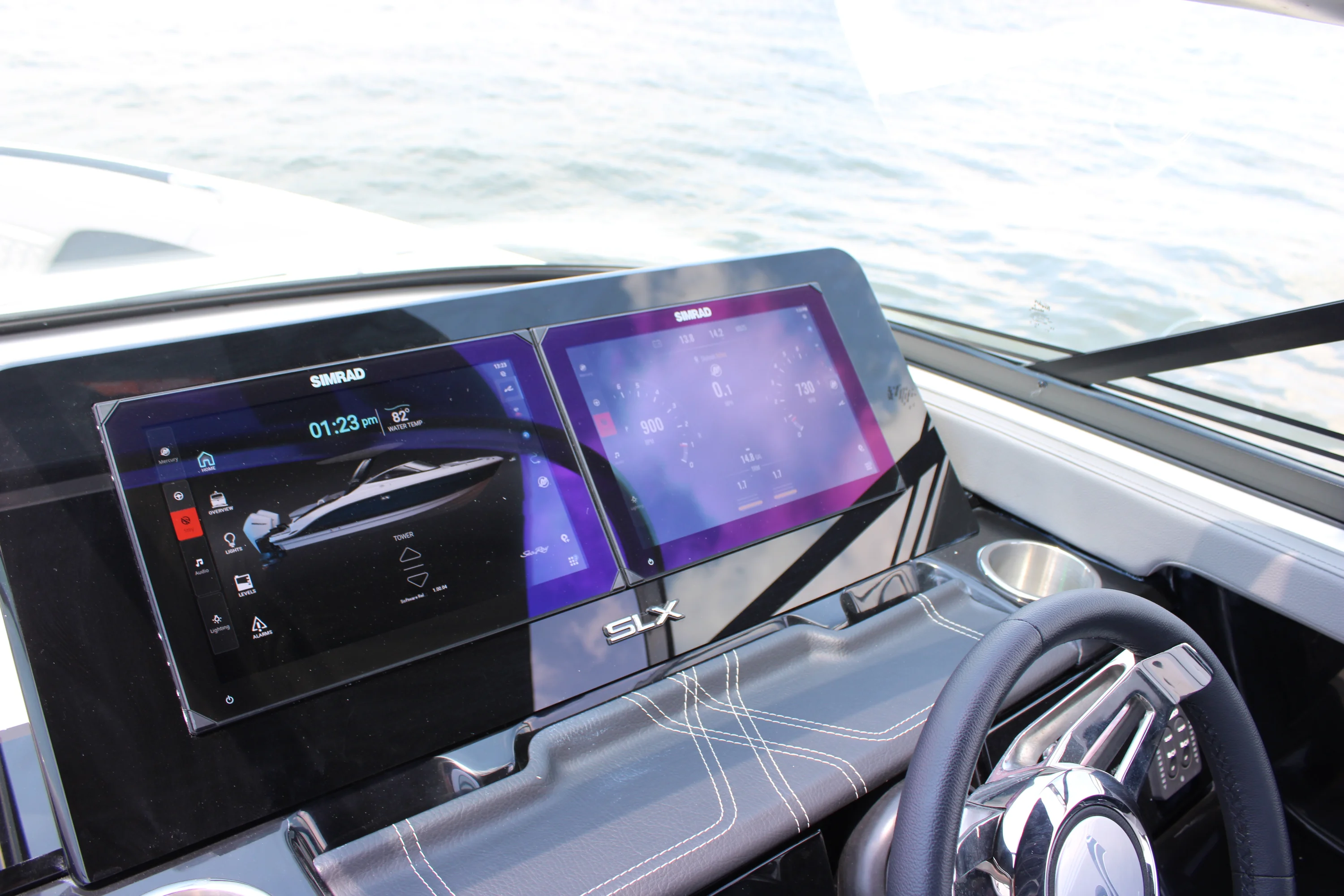 2026 Sea Ray SLX 280 Outboard Image Thumbnail #57