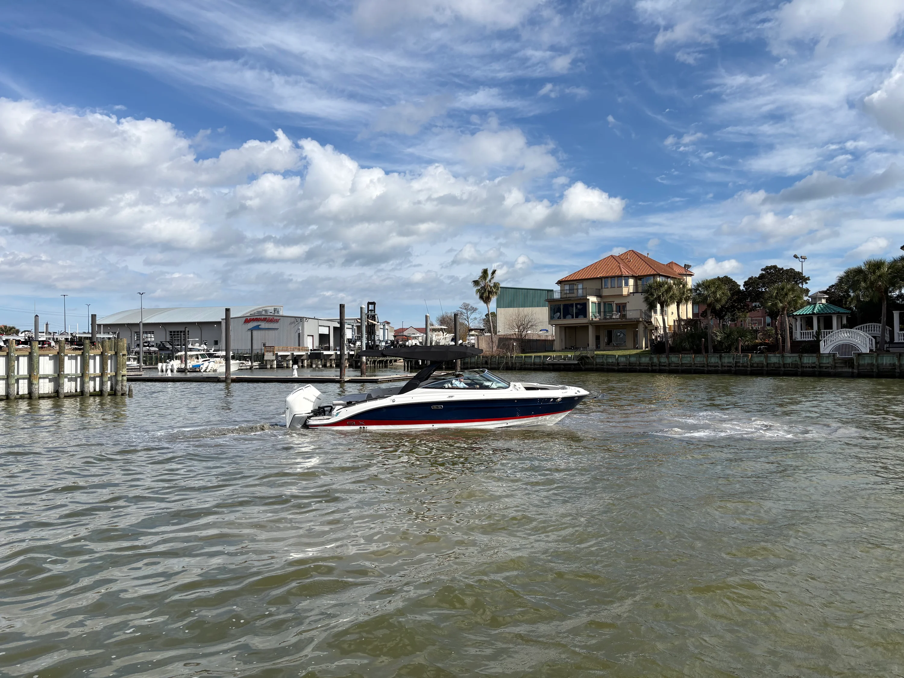 2026 Sea Ray SLX 280 Outboard Image Thumbnail #4