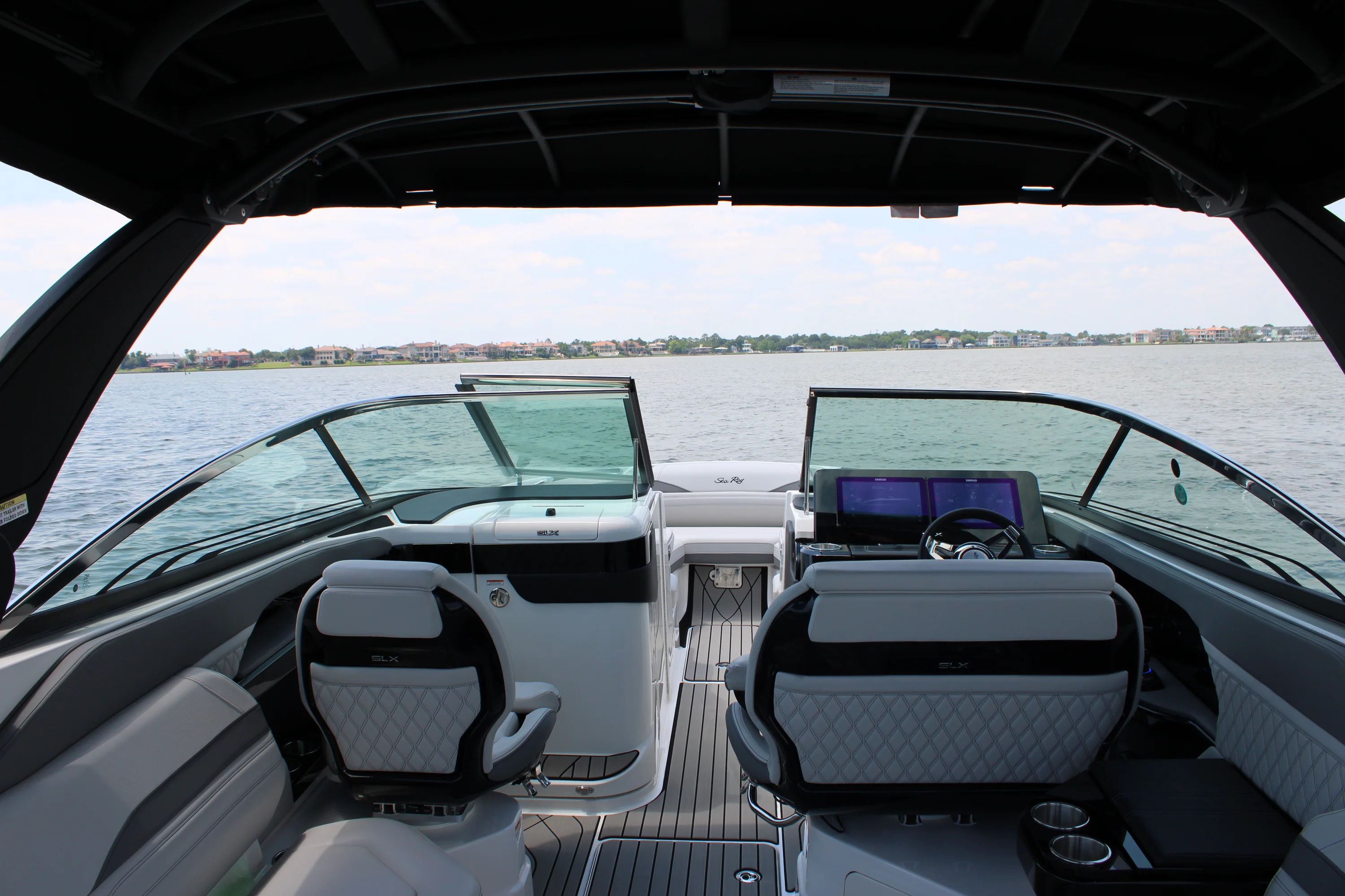 2026 Sea Ray SLX 280 Outboard Image Thumbnail #62
