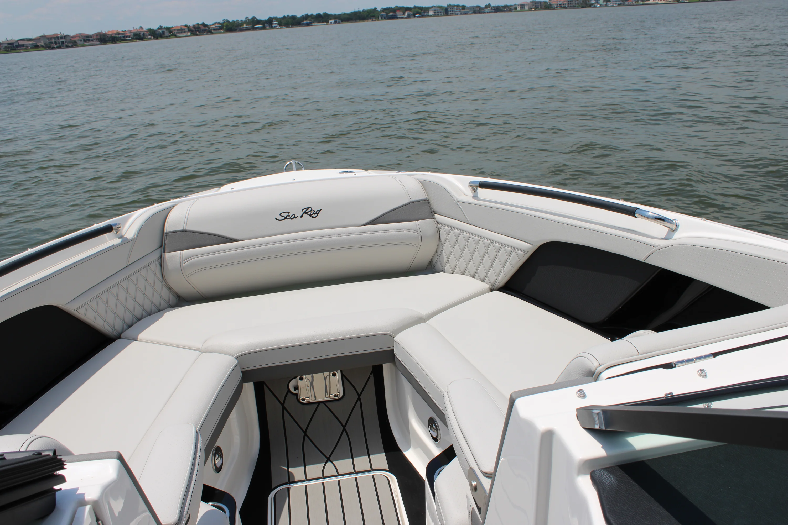 2026 Sea Ray SLX 280 Outboard Image Thumbnail #47