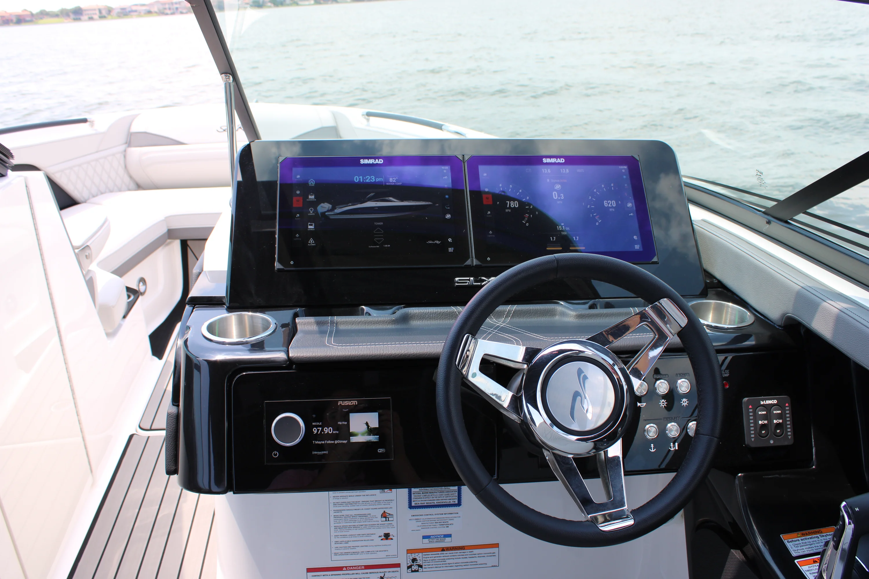 2026 Sea Ray SLX 280 Outboard Image Thumbnail #50