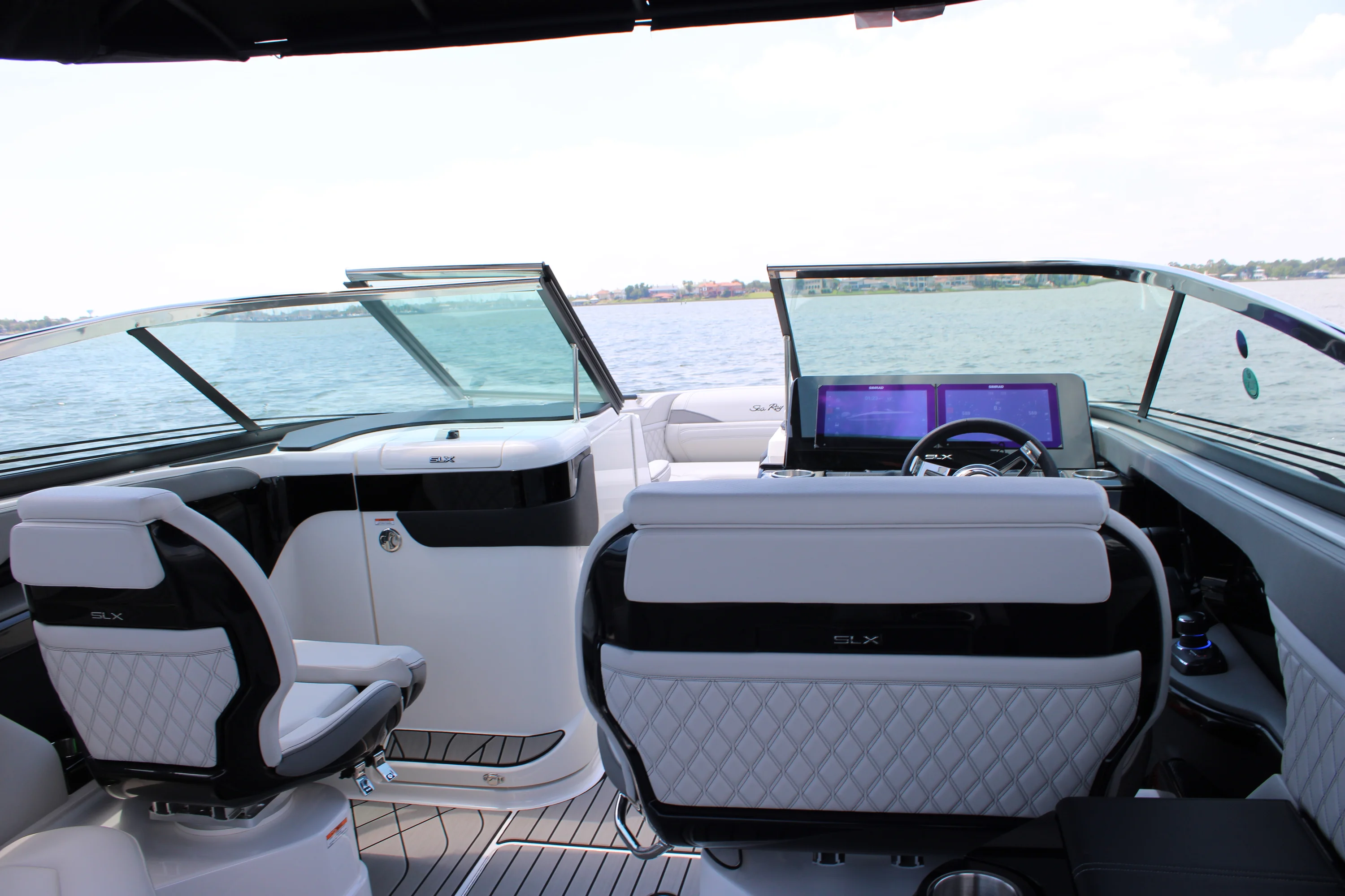 2026 Sea Ray SLX 280 Outboard Image Thumbnail #58