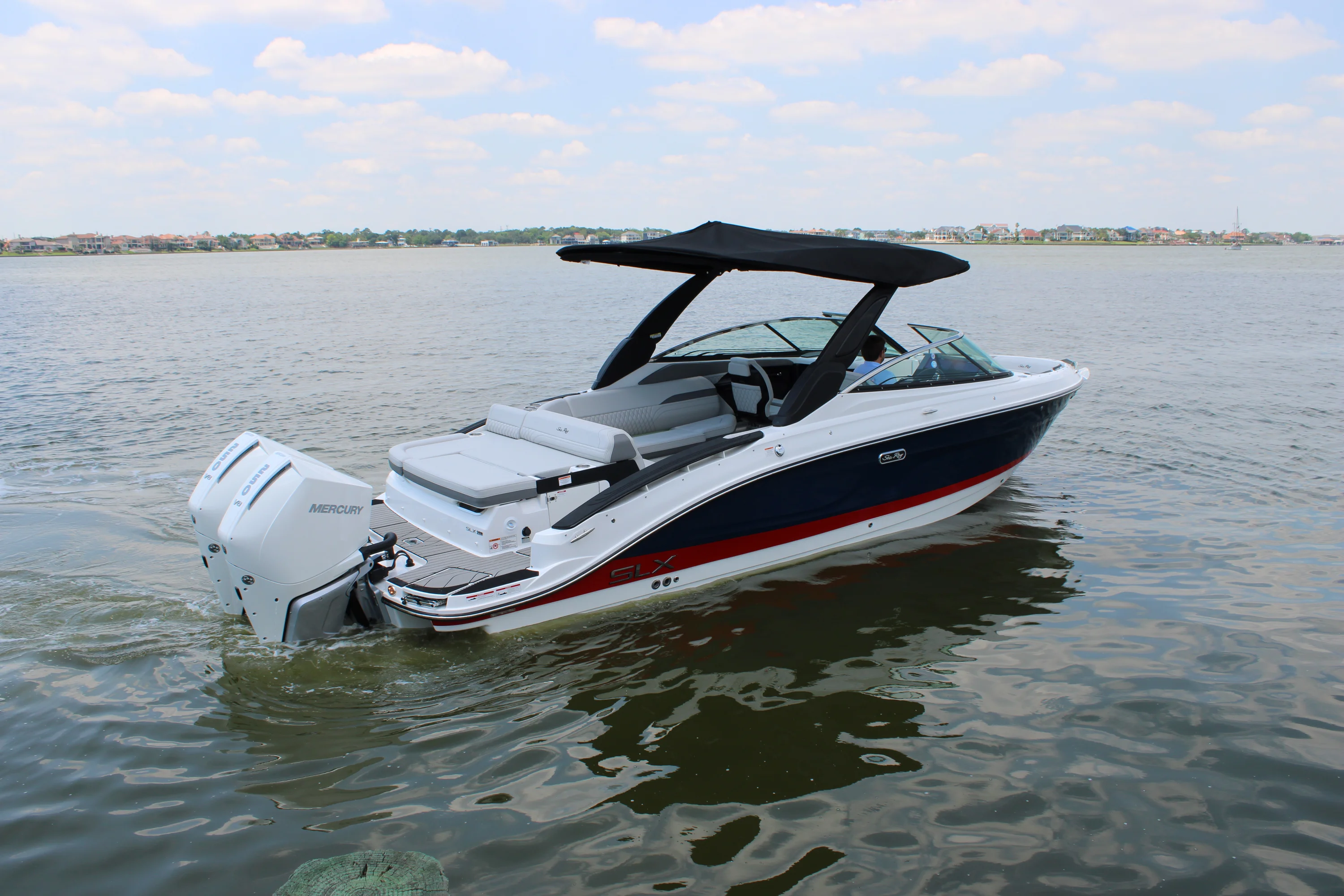 2026 Sea Ray SLX 280 Outboard Image Thumbnail #13