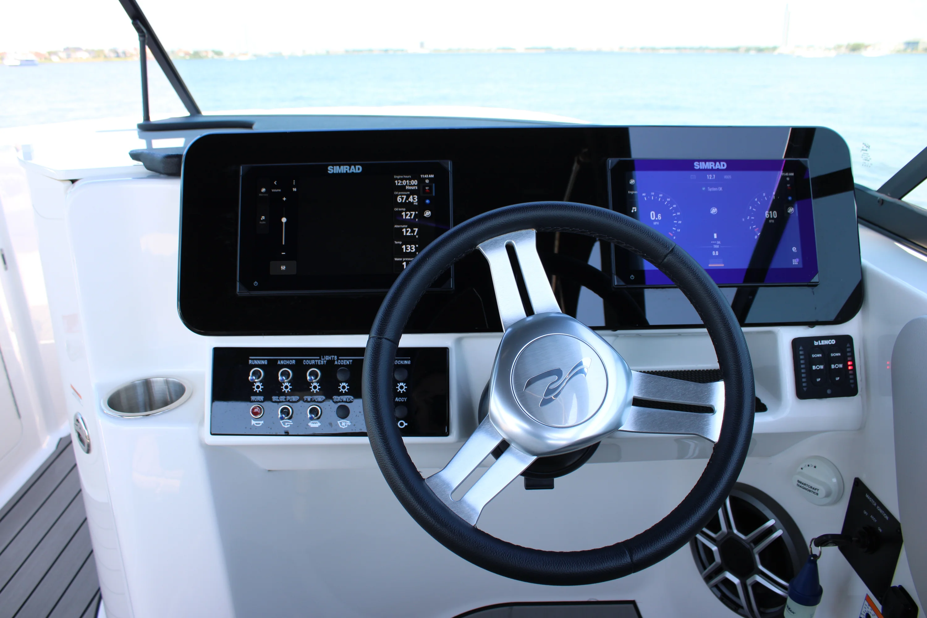 2026 Sea Ray SDX 250 Outboard Image Thumbnail #27