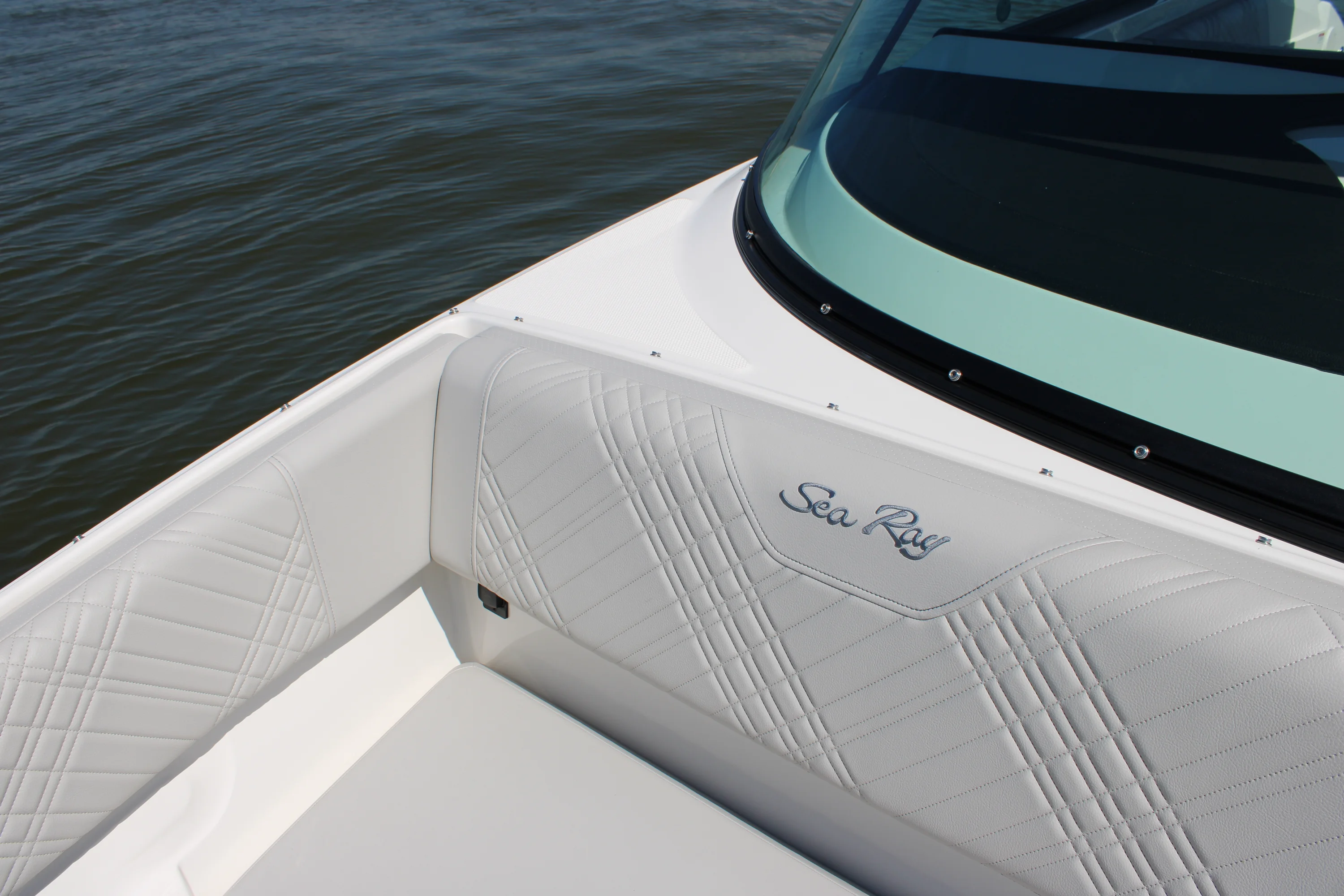 2026 Sea Ray SDX 250 Outboard Image Thumbnail #47