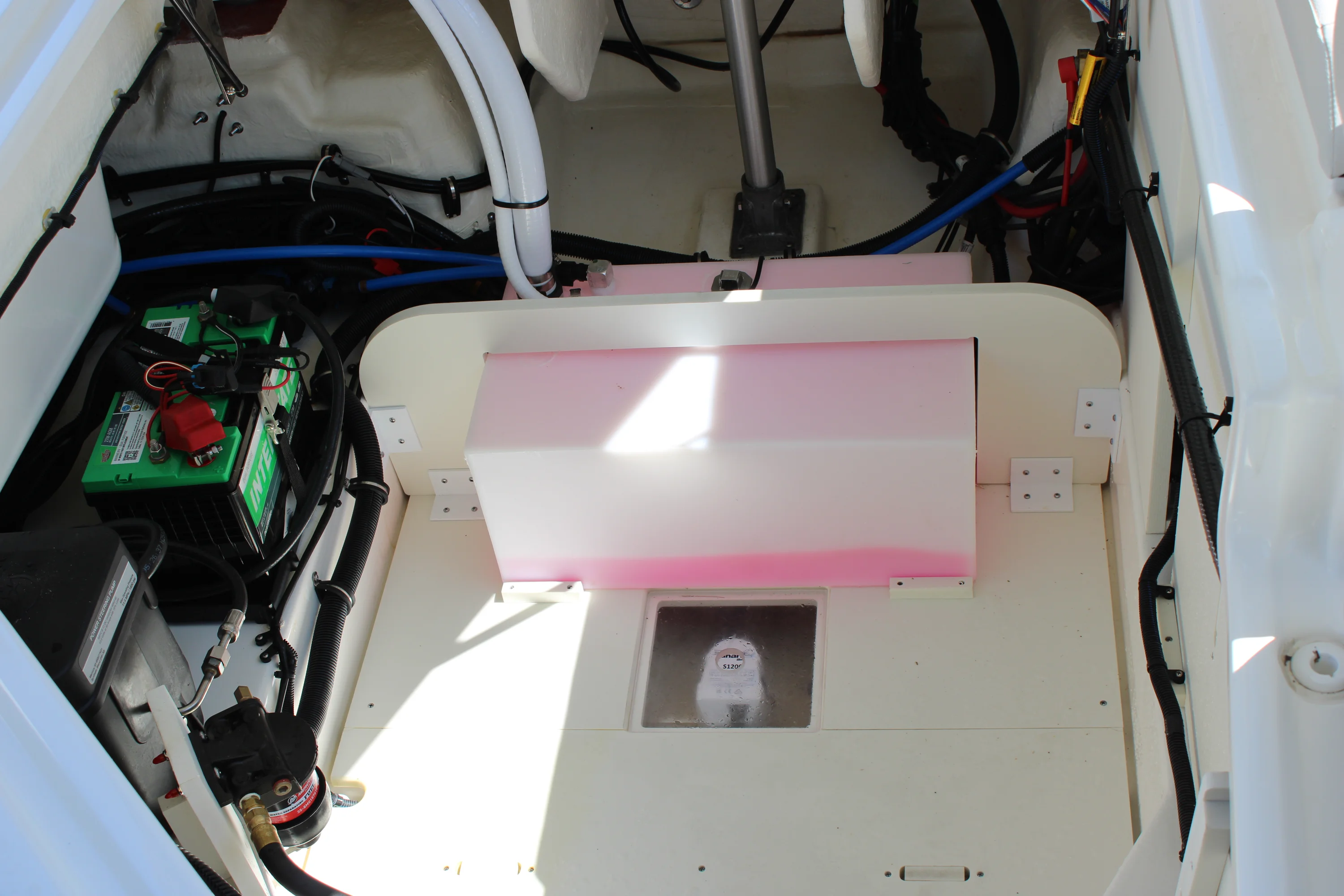 2026 Sea Ray SDX 250 Outboard Image Thumbnail #43