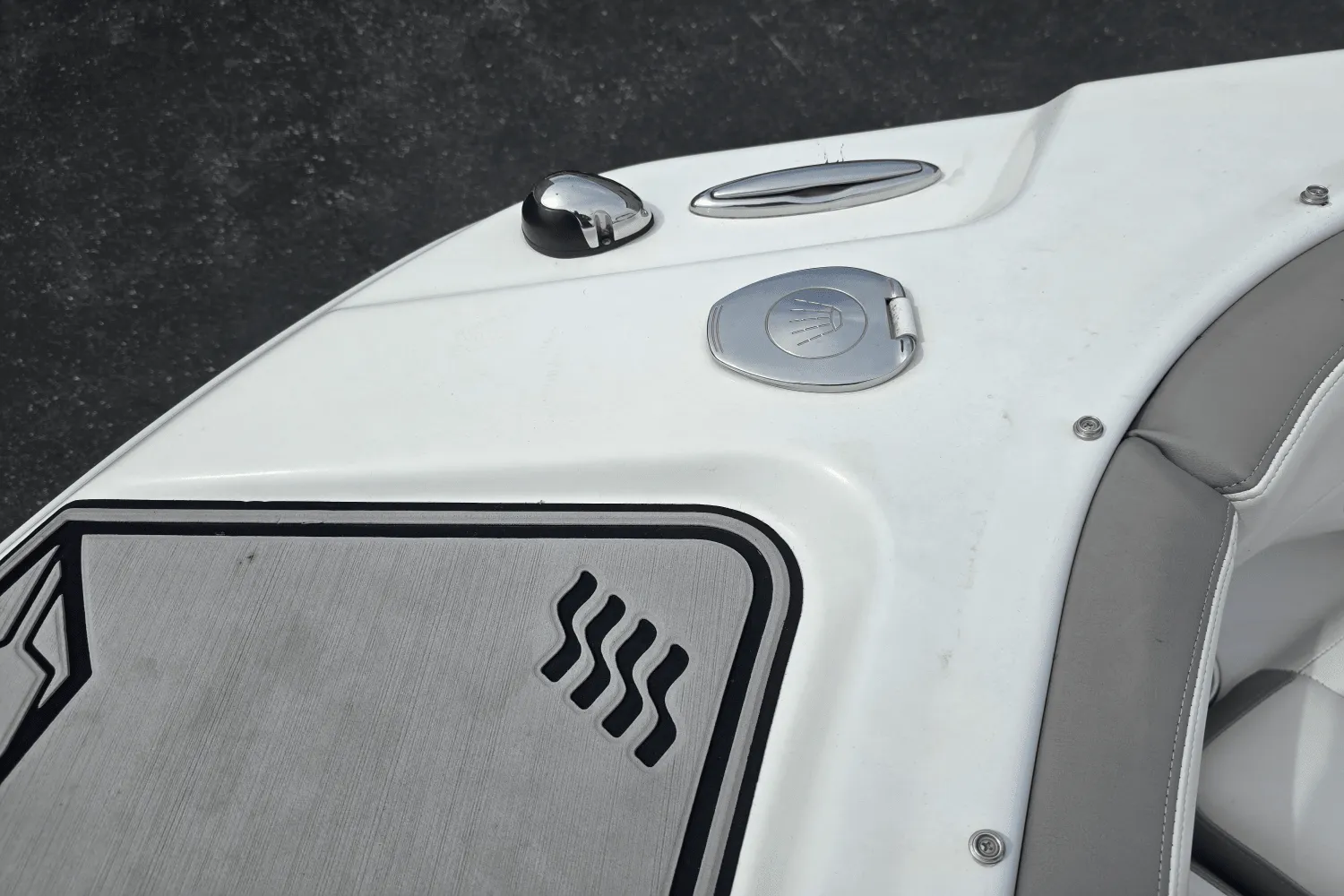 2020 Four Winns 220 HD Image Thumbnail #16