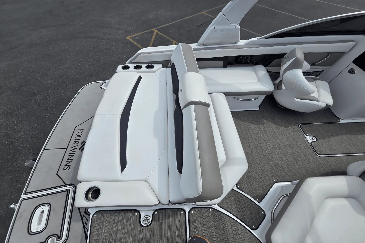 2020 Four Winns 220 HD Image Thumbnail #8