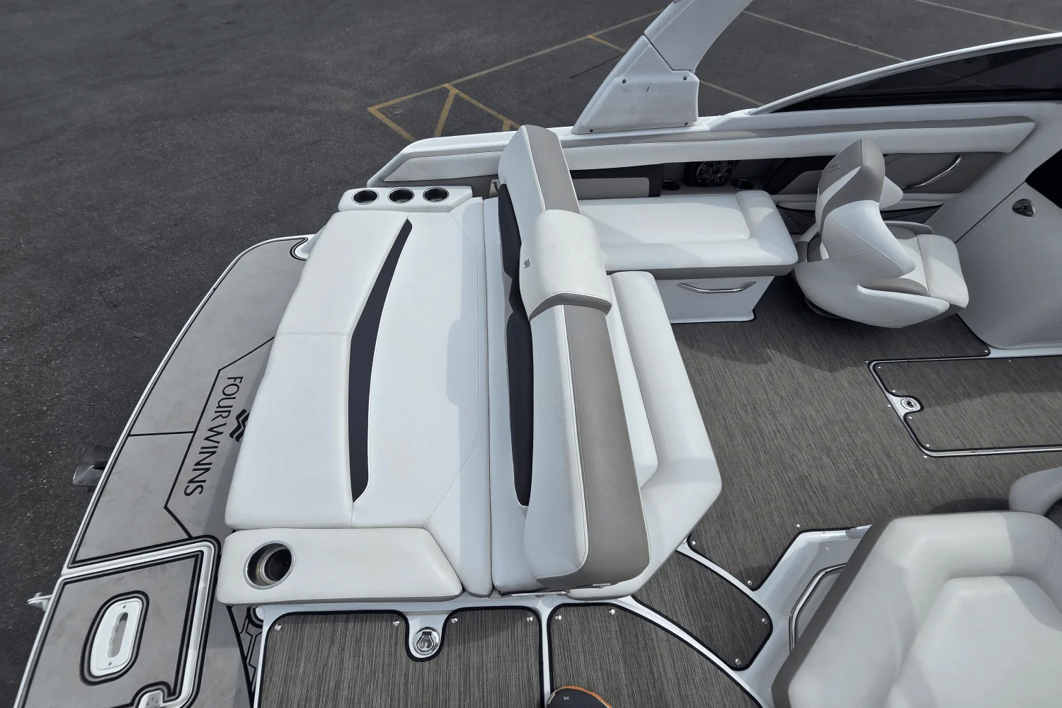 2020 Four Winns 220 HD Image Thumbnail #8