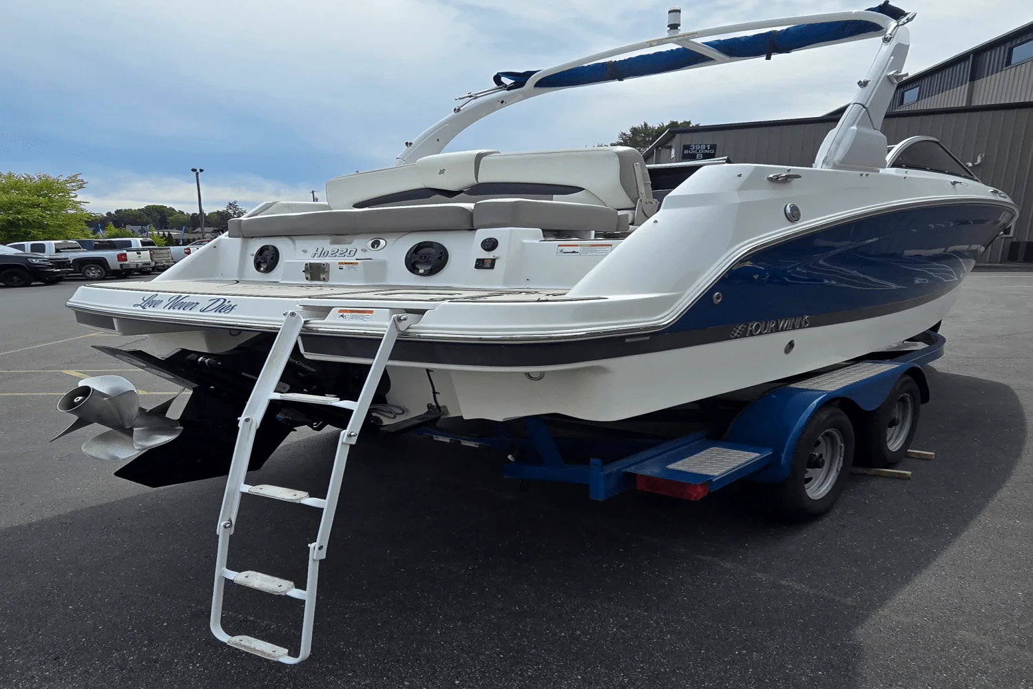 2020 Four Winns 220 HD Image Thumbnail #5