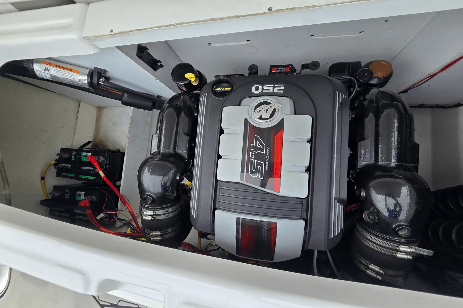 2020 Four Winns 220 HD Image Thumbnail #18