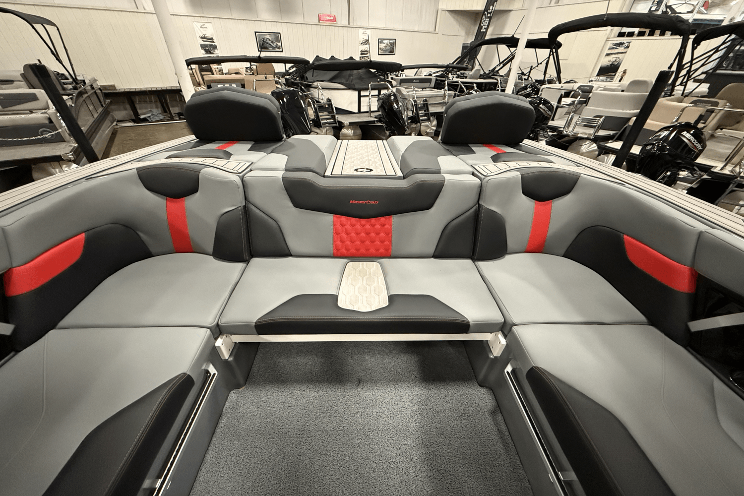 2023 Mastercraft XT22 Image Thumbnail #7