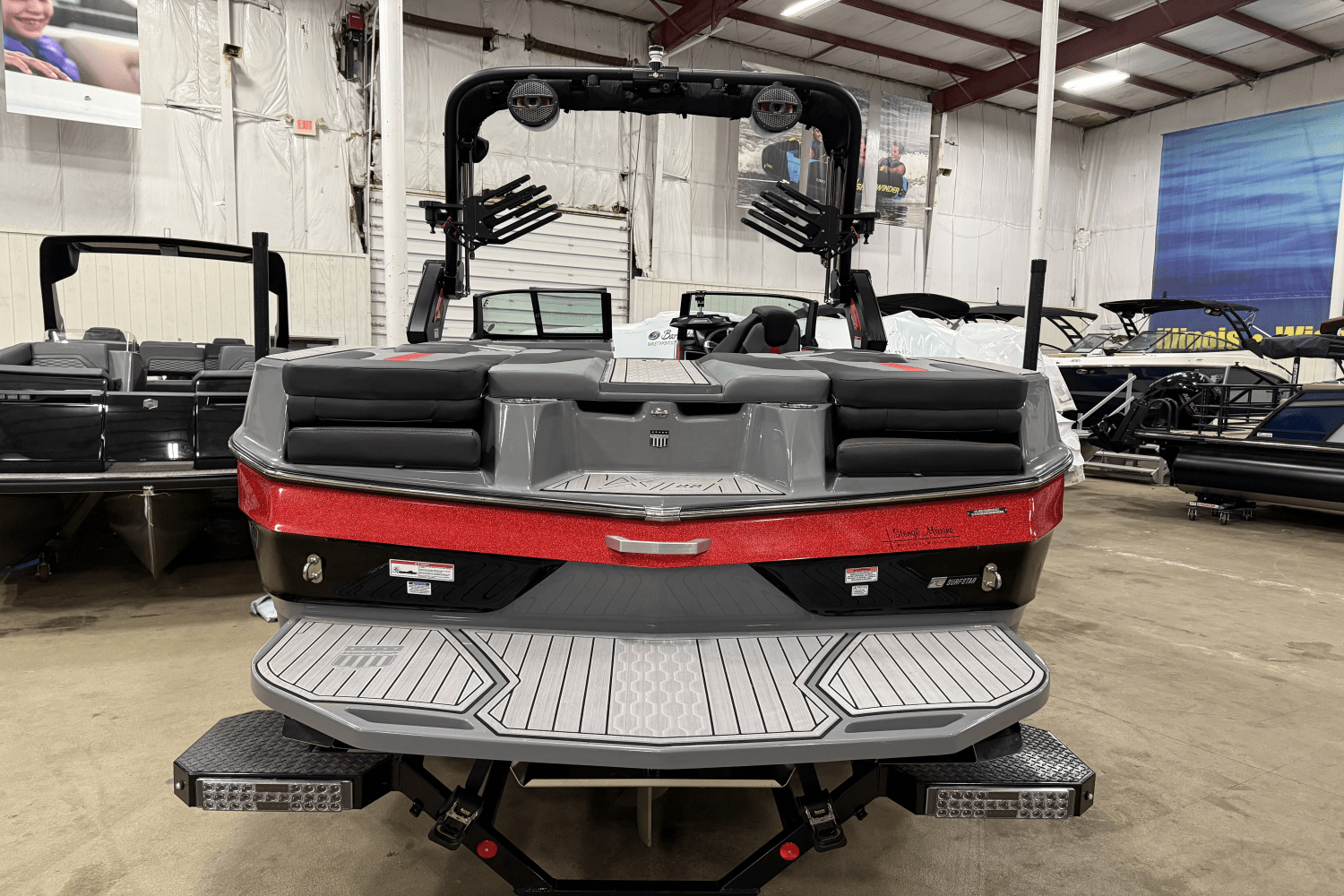 2023 Mastercraft XT22 Image Thumbnail #4
