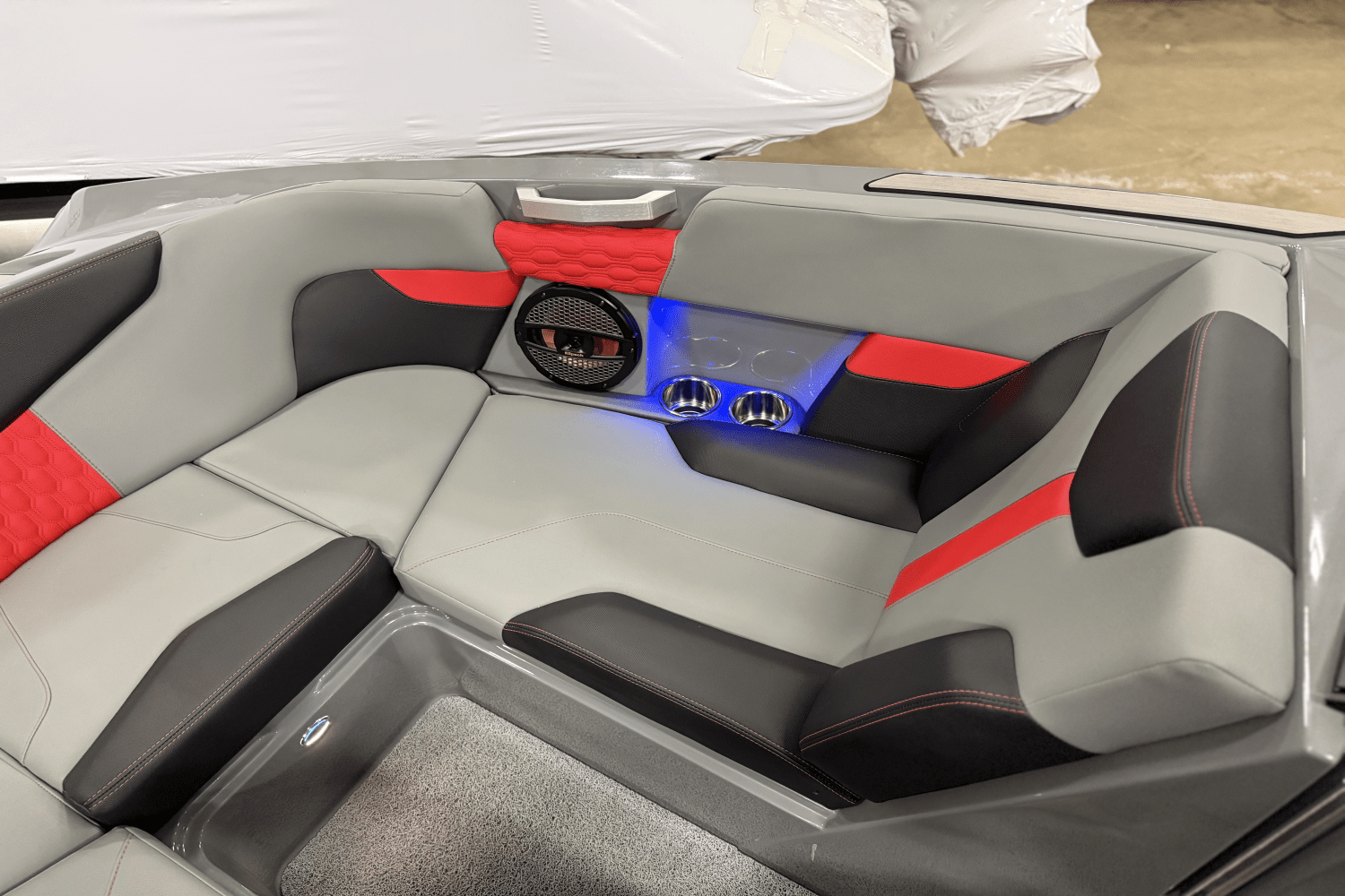 2023 Mastercraft XT22 Image Thumbnail #17