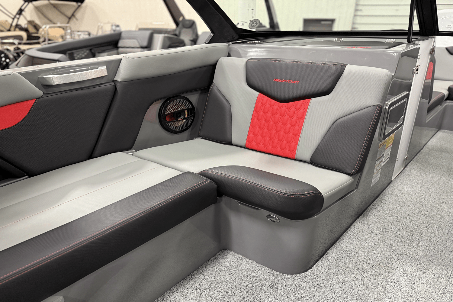 2023 Mastercraft XT22 Image Thumbnail #11